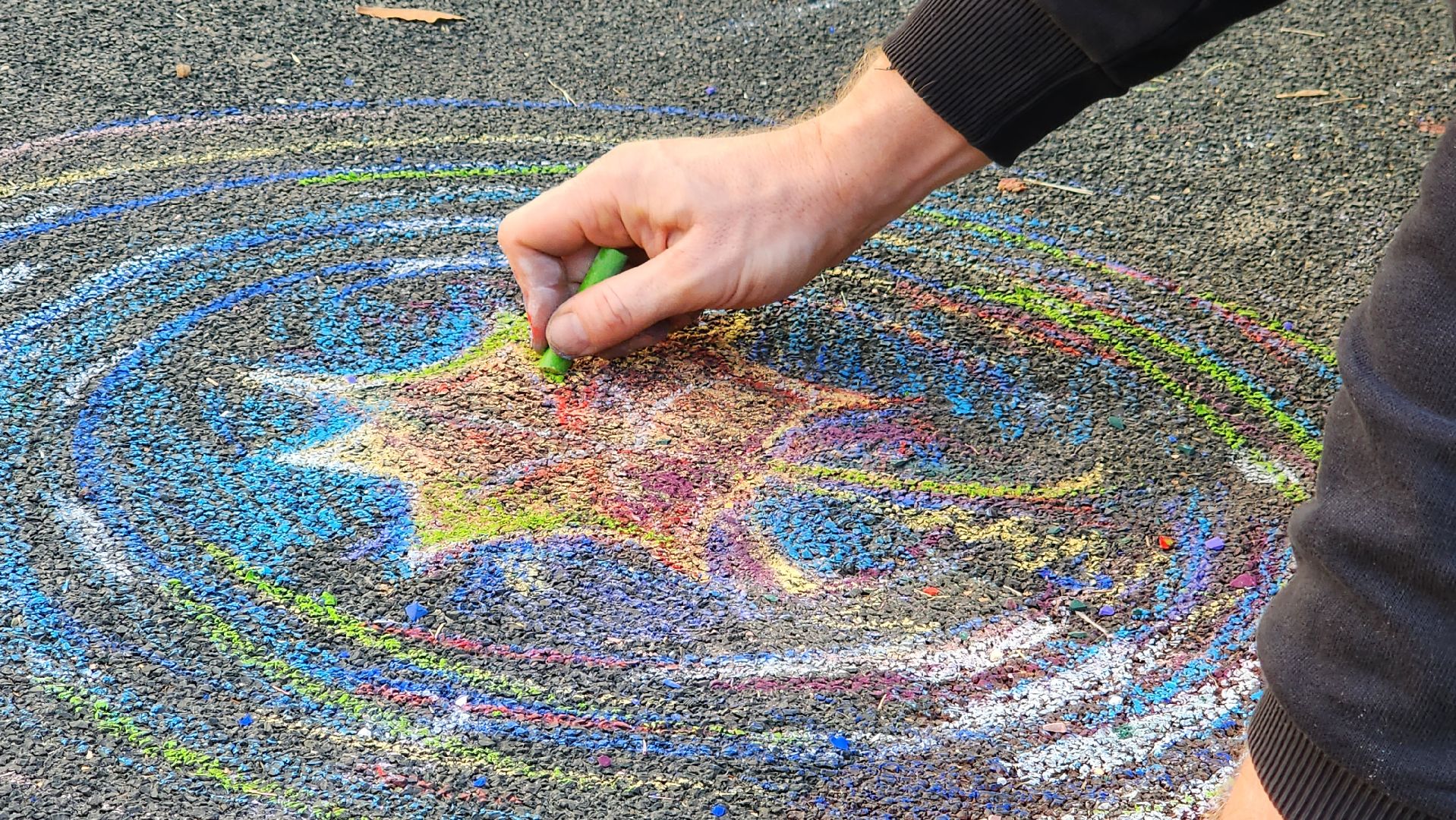 истра, художник, уличное искусство,