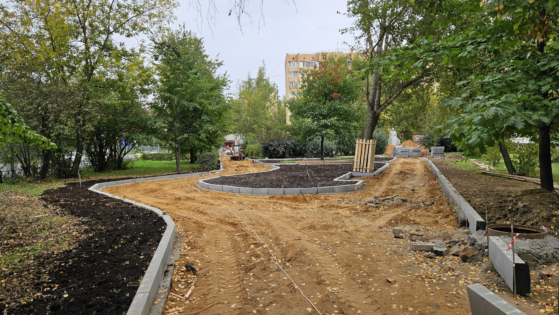 долгопрудный, сквер, сквер строителей, благоустройство,