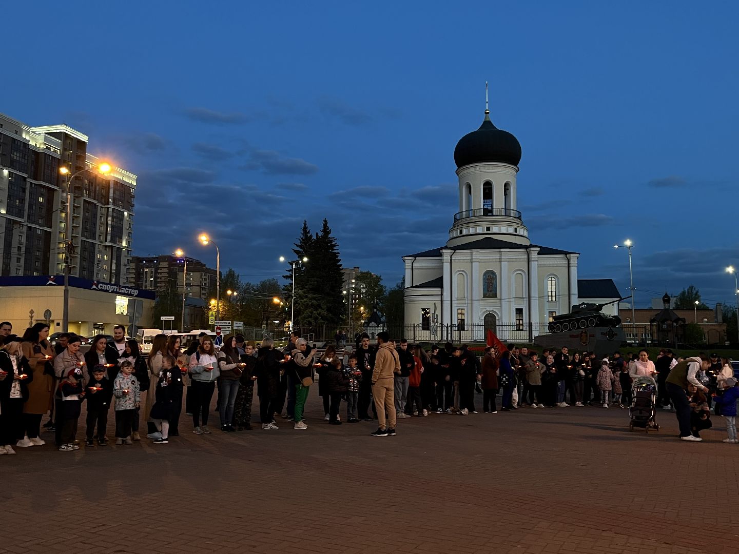 Наро-Фоминск, Наро-Фоминский городской округ, День Победы, Огни Памяти, молодёжь