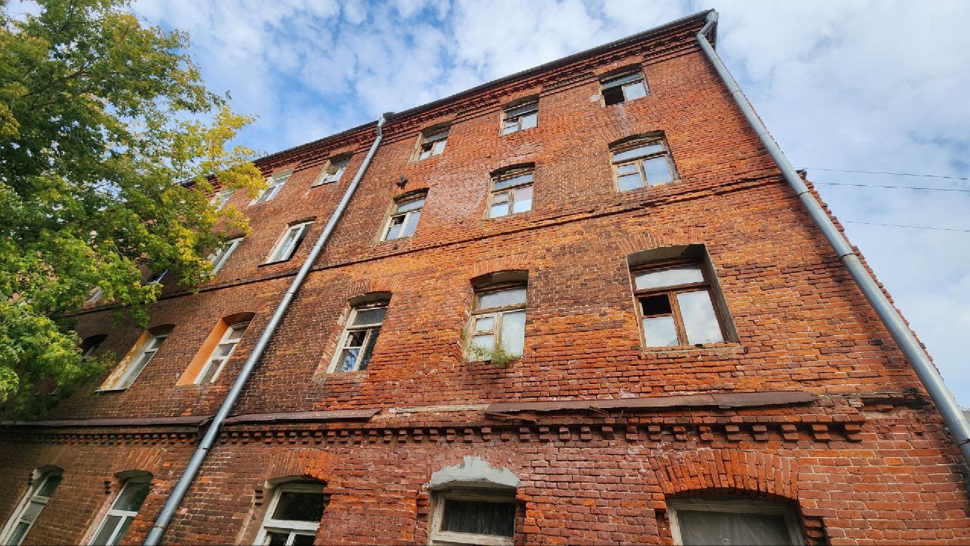 Дмитров, Яхрома, Общежитие на Бусалова 8, Расселение из аварийного жилья, МинЖКХ,