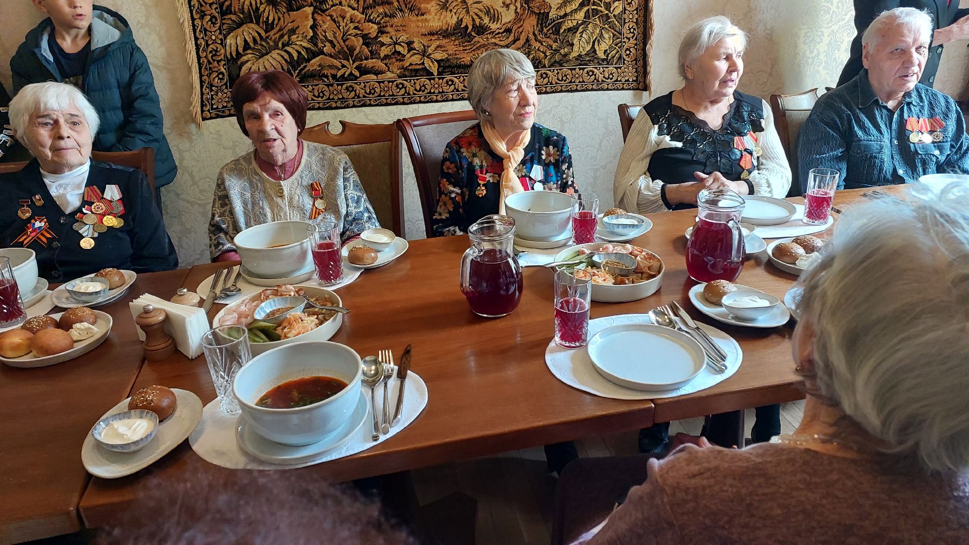 волонтеры, серпухов, ветераны, вов, день победы, доброе дело,