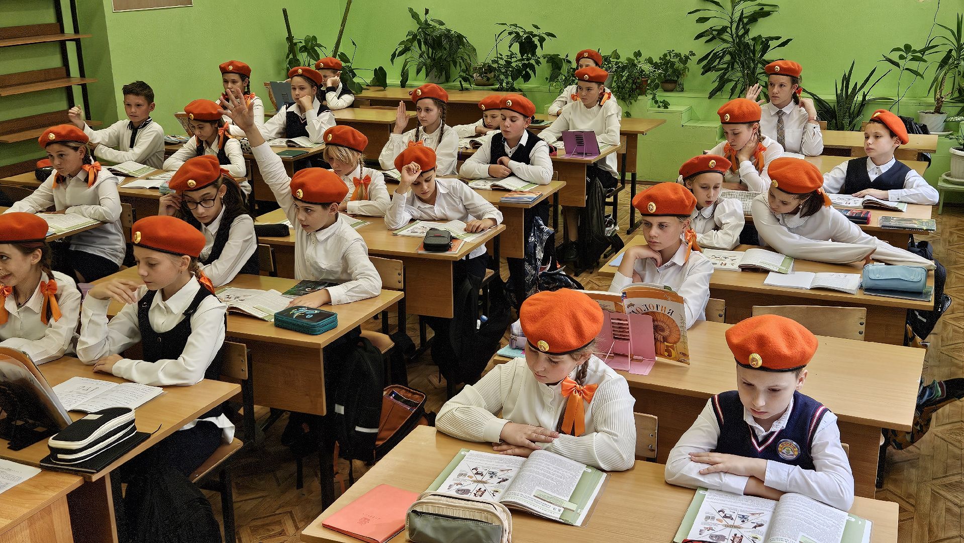 долгопрудный, школа, класс мчс, дети,юный спасатель мчс,