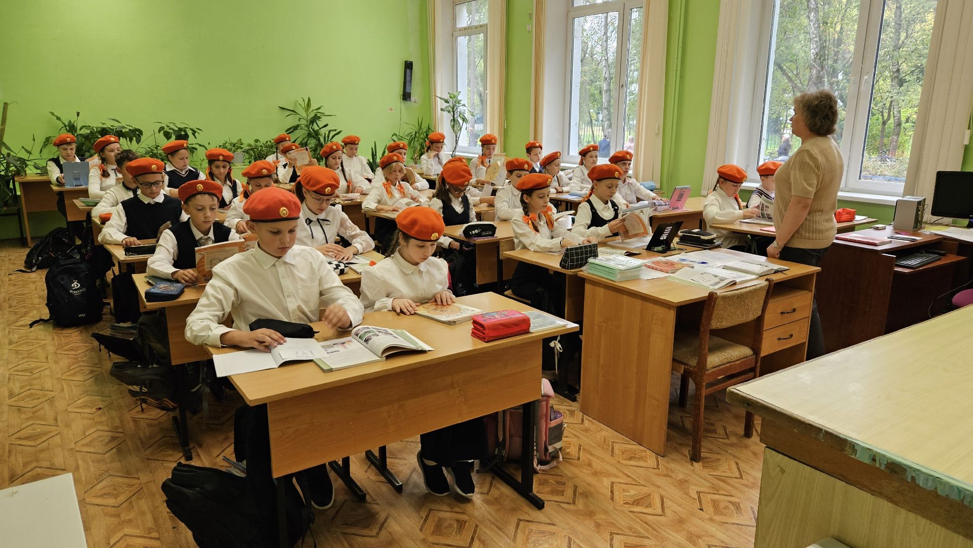 долгопрудный, школа, класс мчс, дети,юный спасатель мчс,