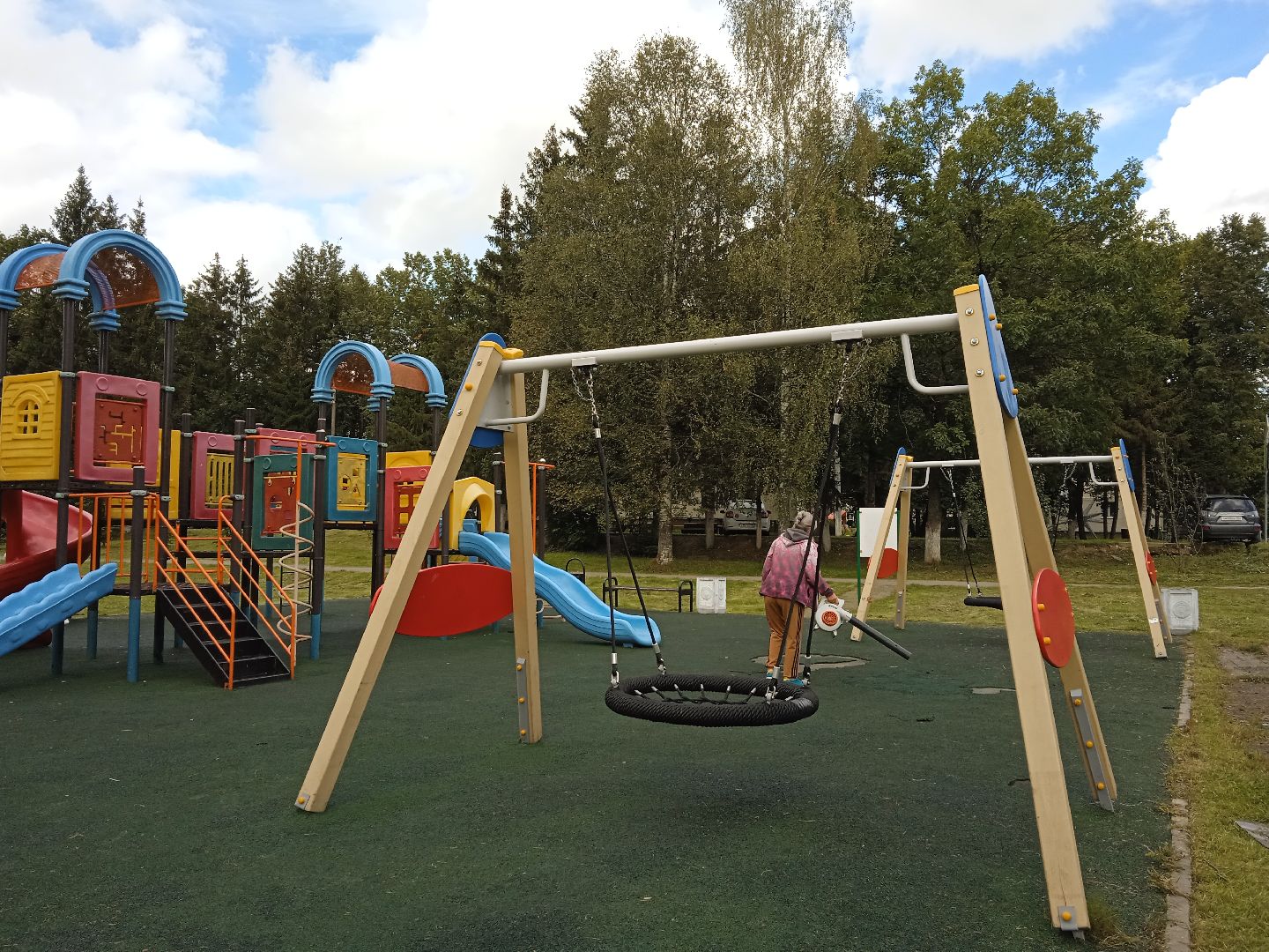 городской округ восход, жкх, благоустройство, детская площадка, уборка детских площадок,