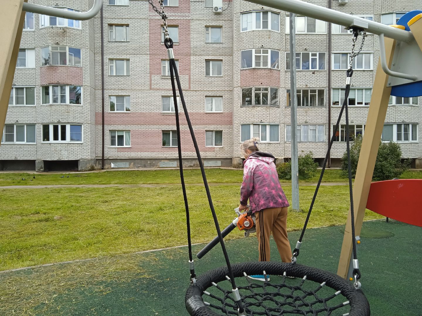 городской округ восход, жкх, благоустройство, детская площадка, уборка детских площадок,