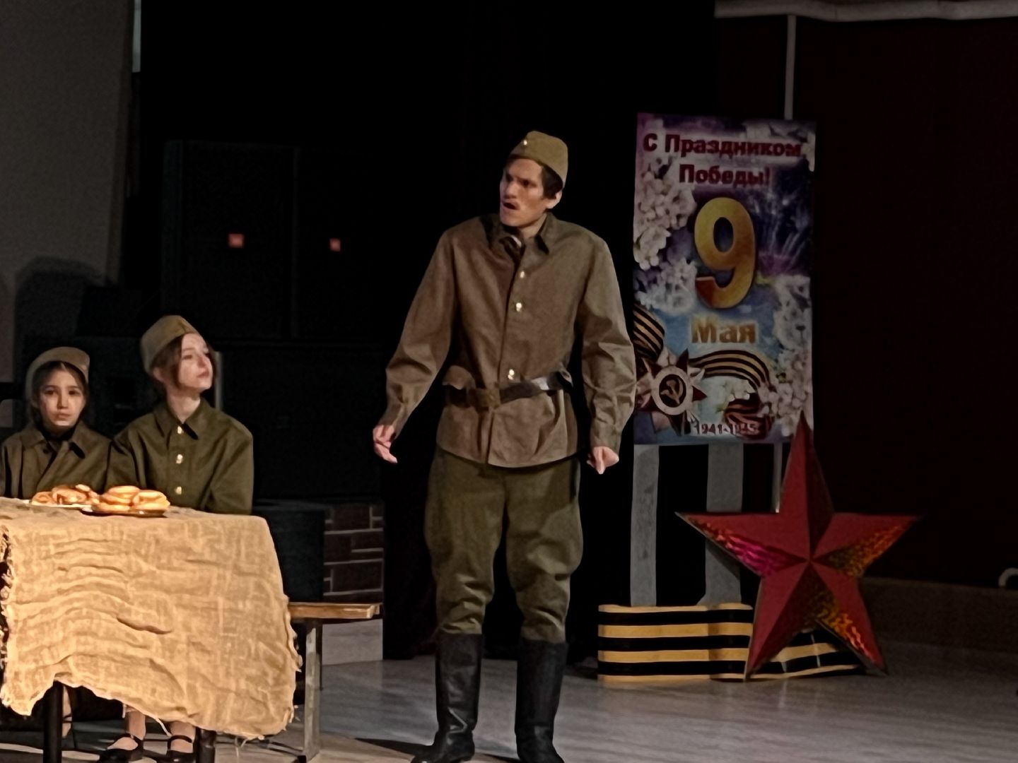 Наро-Фоминск, театр, спектакль, День Победы, весна Победы