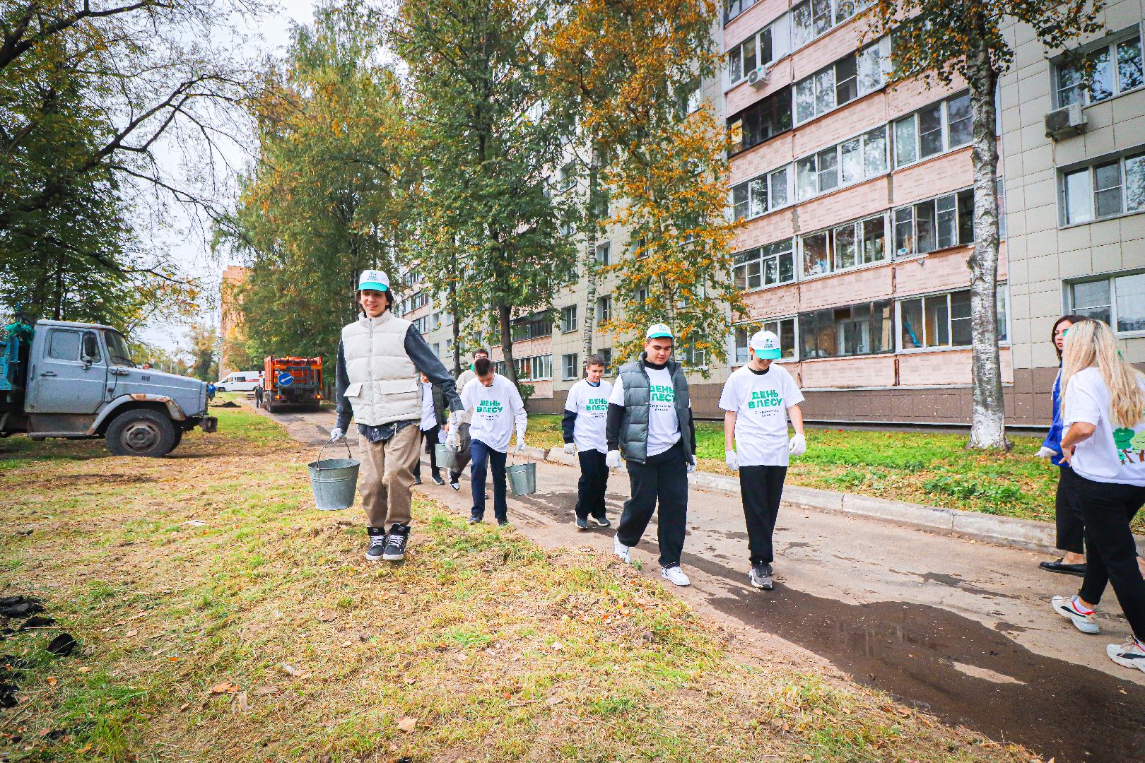 клин, общество, экология, высадка деревьев, дети, подмосковье,