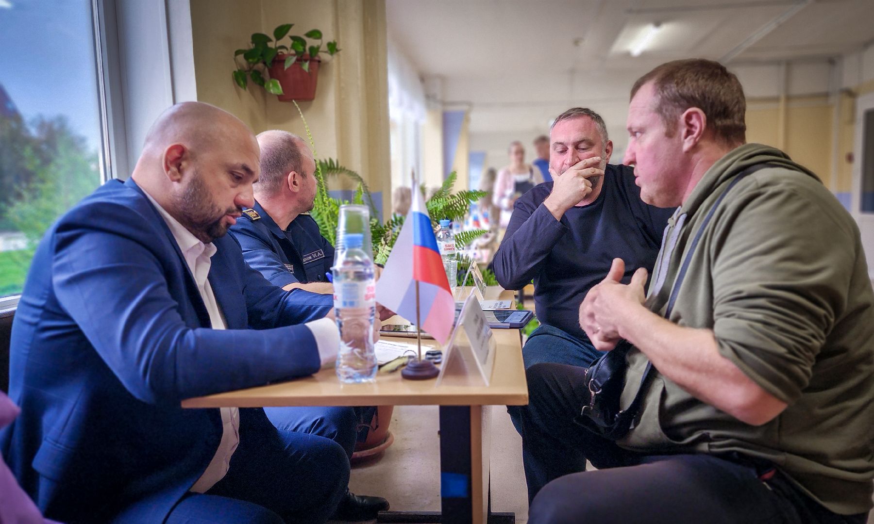 выездная администрация в бронницах, обращение жителей к администрации , вопросы благоустройства территории ,