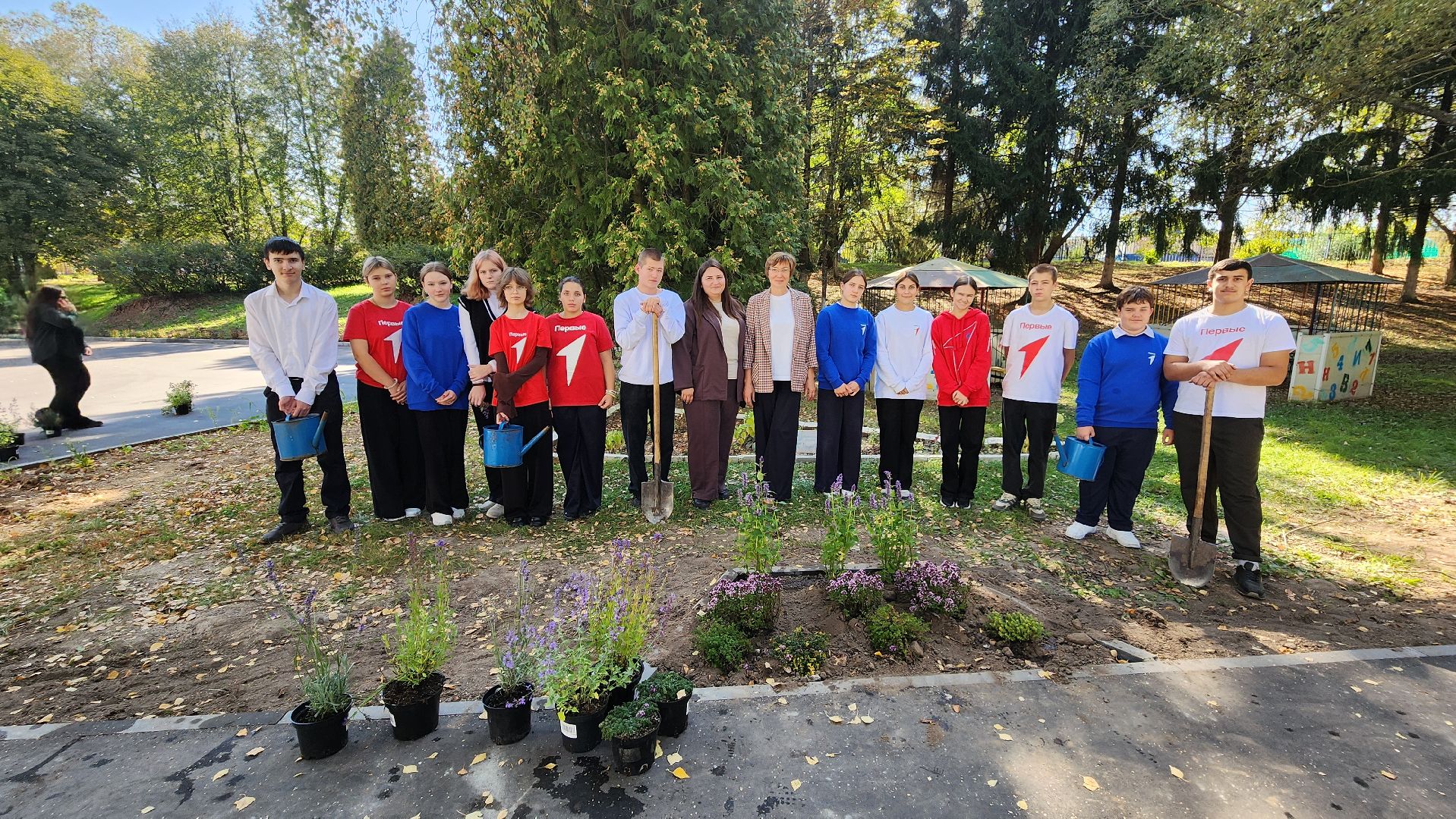 кашира, большое руново, школа, движение первых, экология, посадка растений, лечебные травы, питомник влада ковальчука,