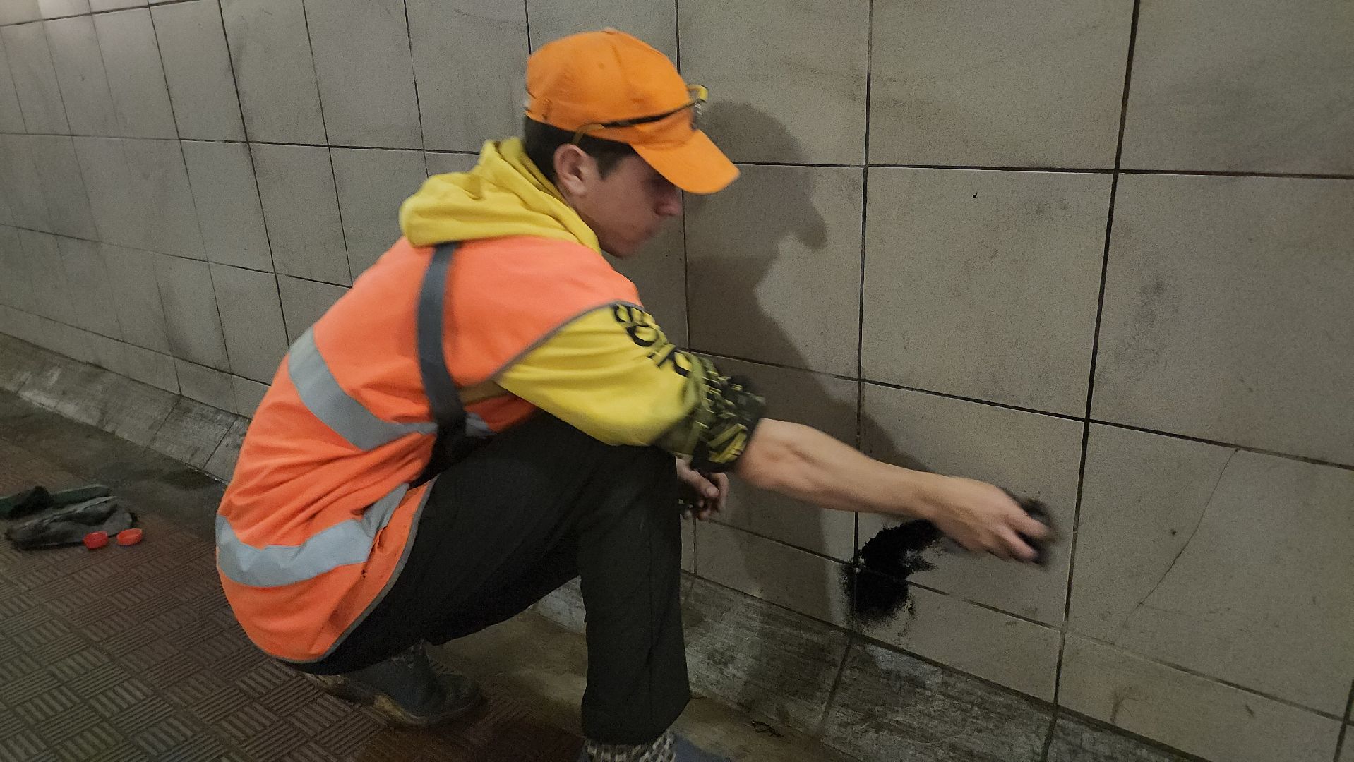 Люберцы, несанкционированные граффити, жкх, ОКБЖКХ,