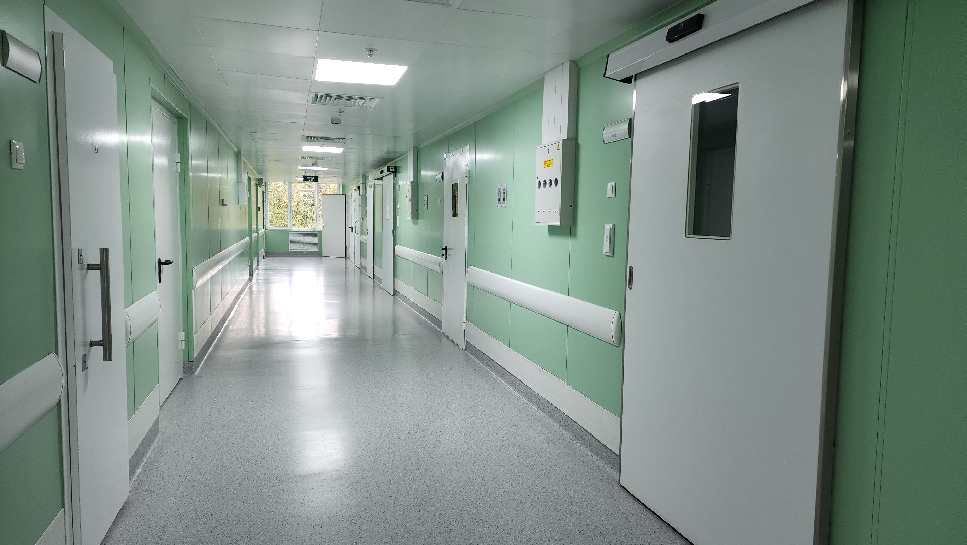 проктолог, новое оборудование, медицина,