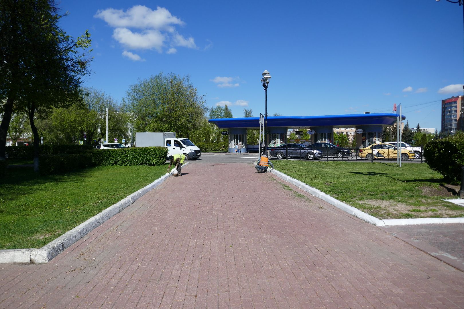 Подольск, благоустройство, бордюры, весна