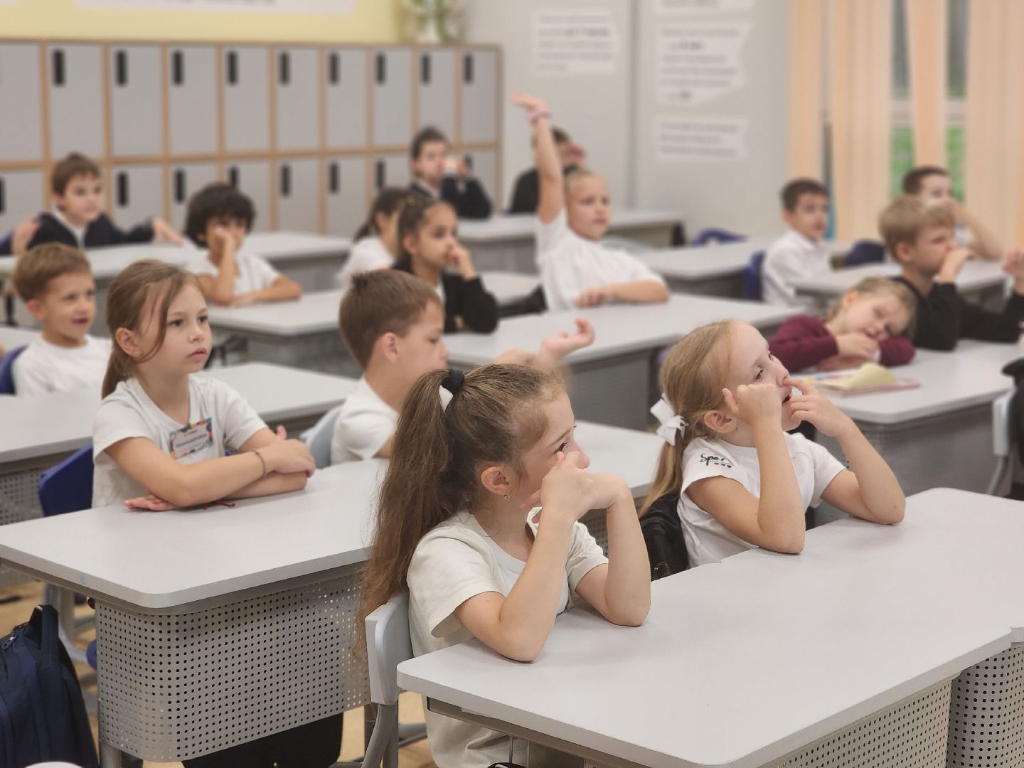 королёв, школа 1 в королеве, молодые преподаватели,