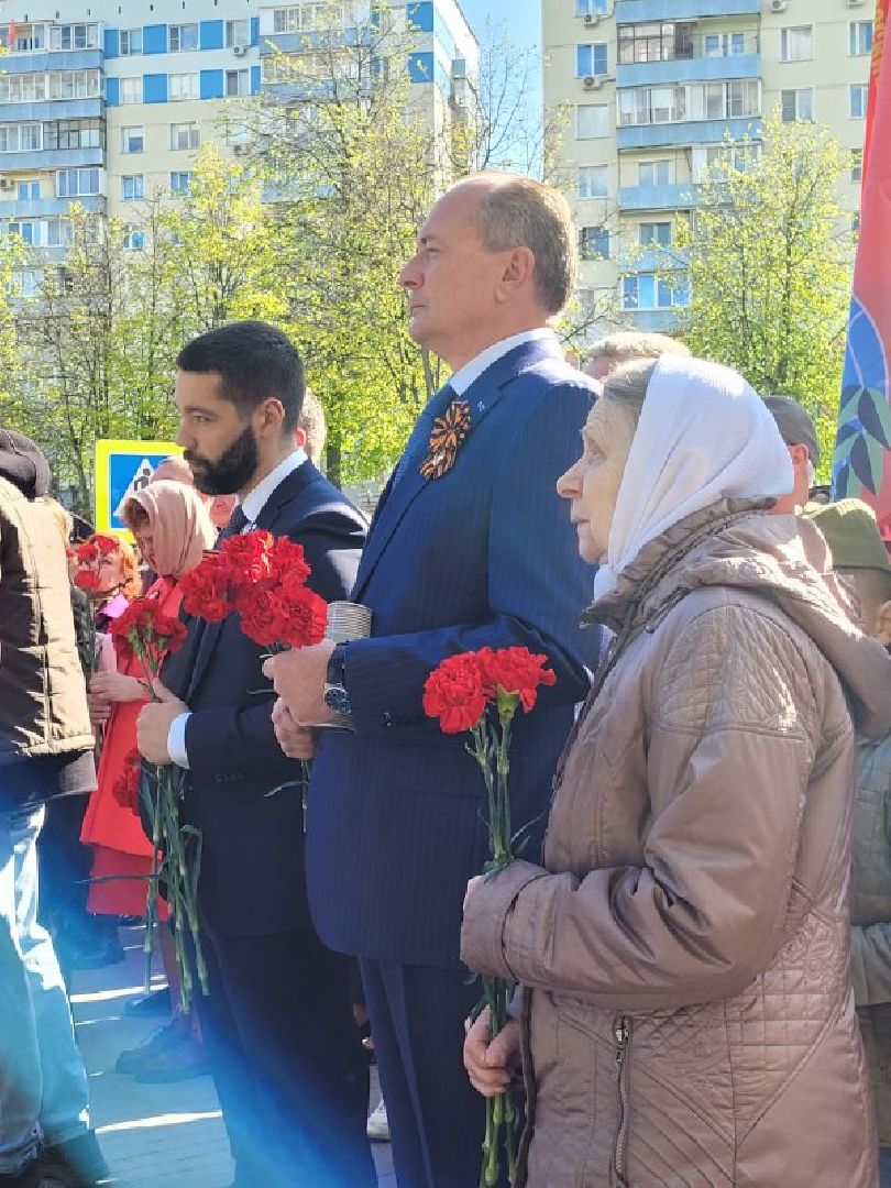 день победы; 9 мая; видное; возложение; аллея славы; дань памяти