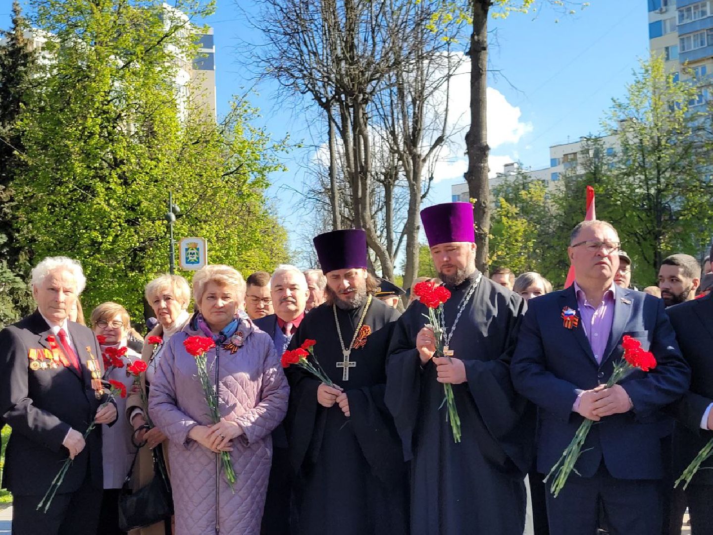 день победы; 9 мая; видное; возложение; аллея славы; дань памяти