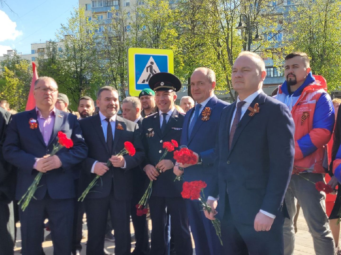 день победы; 9 мая; видное; возложение; аллея славы; дань памяти