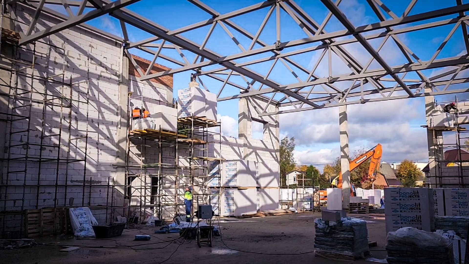 строительство пристройки к лицею в бронницах, бронницы , новый корпус лицея в бронницах, устройство кровли ,