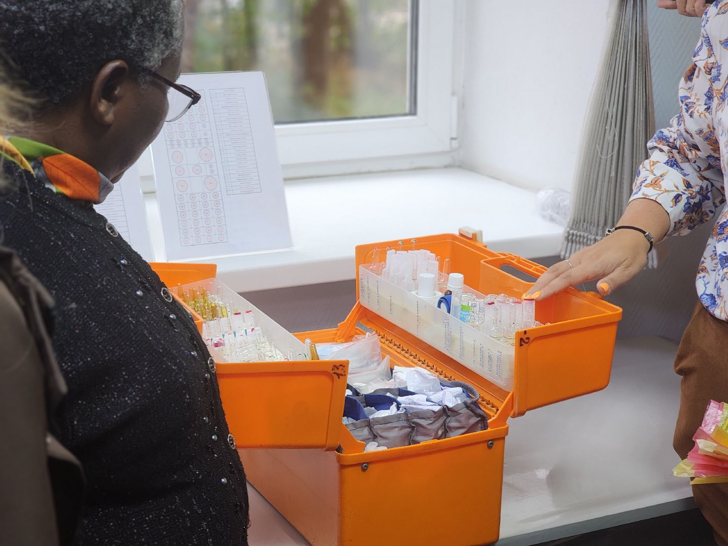 королёв, подстанция скорой помощи в королеве, гости из африки в королеве, делегация, медицина, обмен опытом,