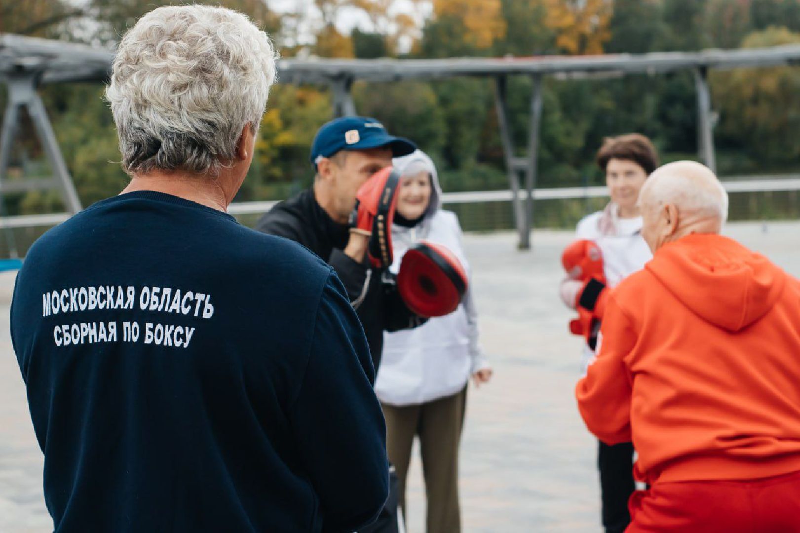 пушкино,  активное долголетие, бокс, тренировки на свежем воздухе, пожилые люди, мастер спорта,спорт - это жизнь, спорт для всех,