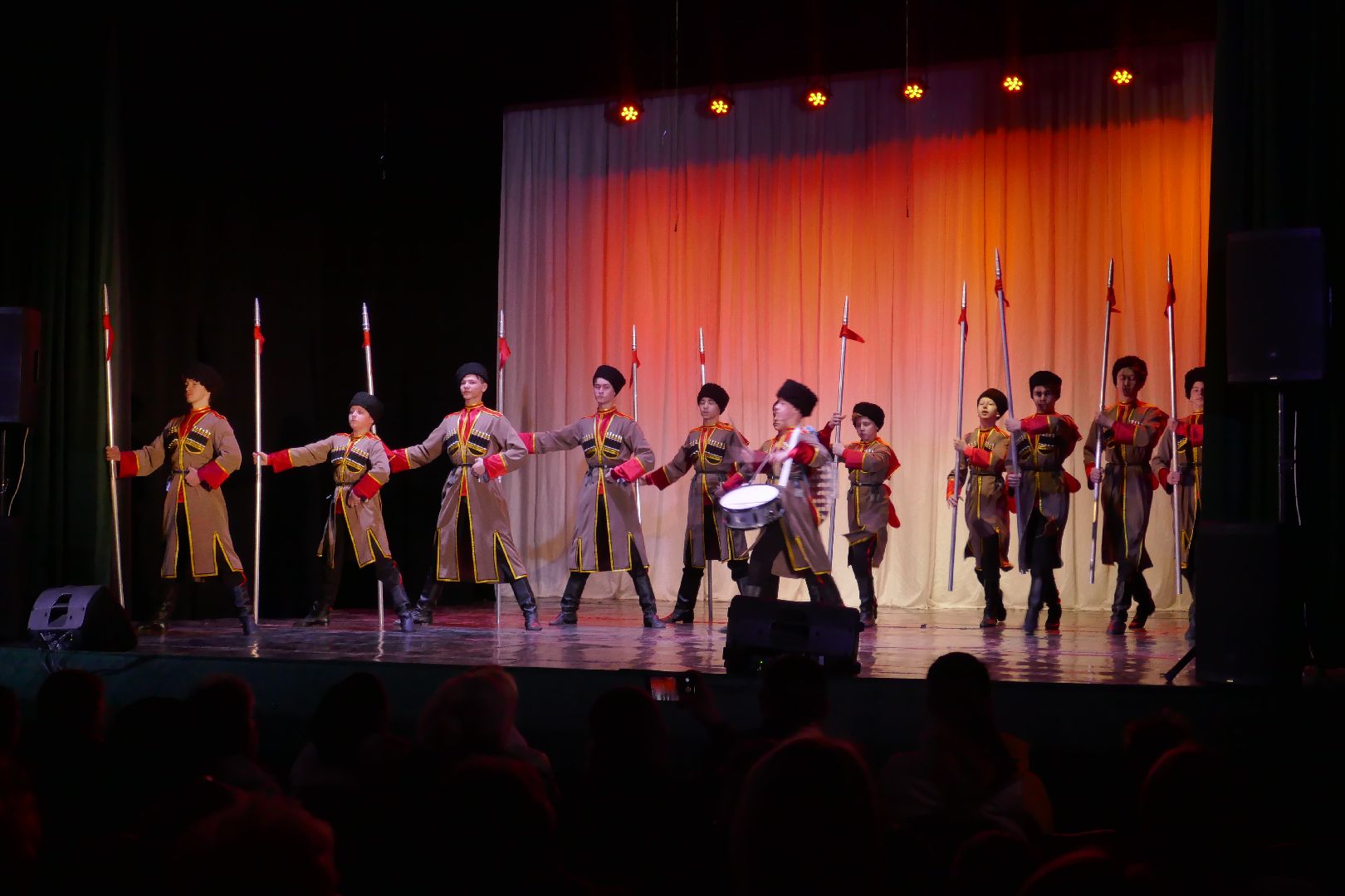 Подольск, концерт, День Победы, Дом культуры