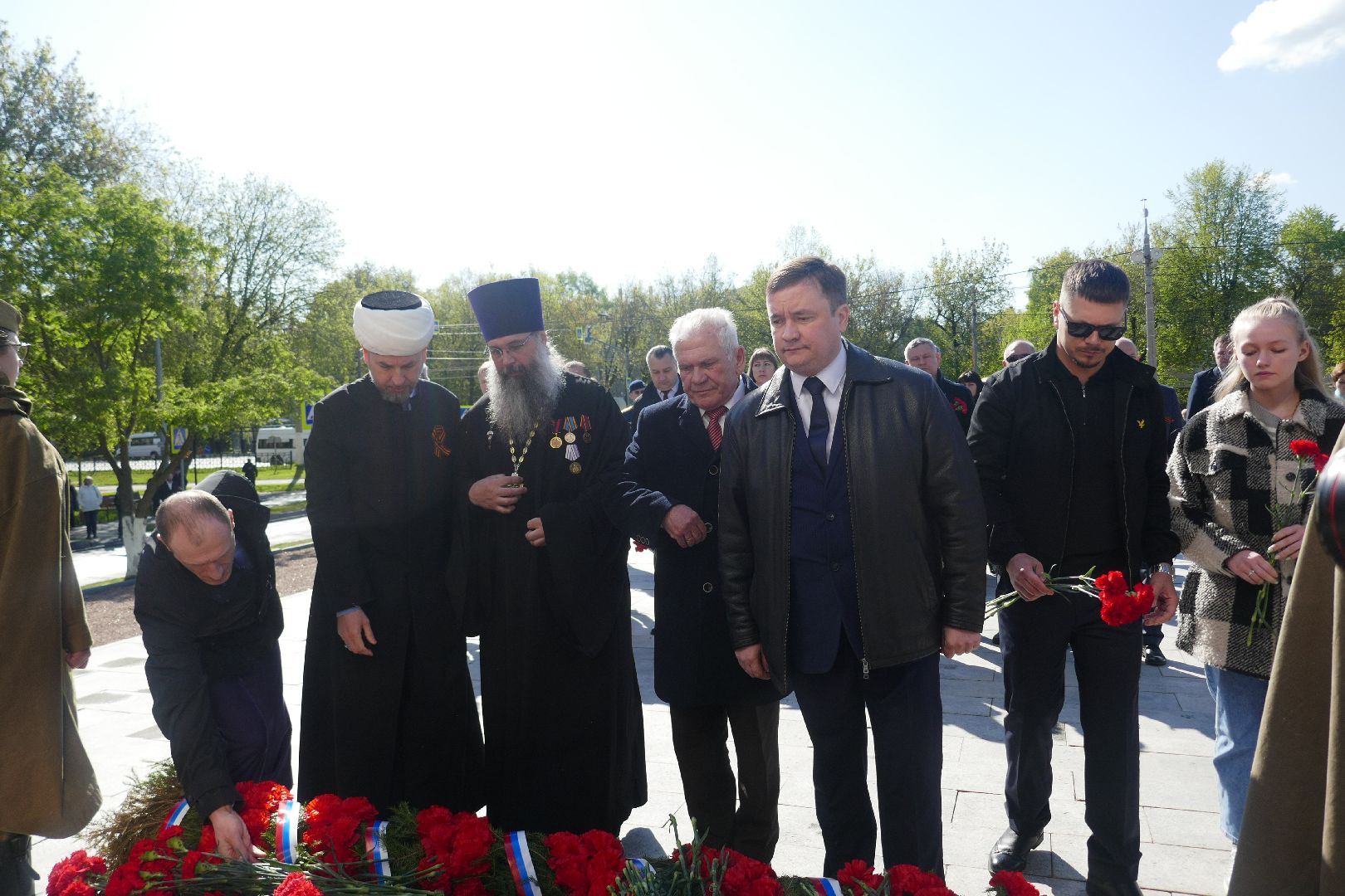 Подольск, возложение цветов, День Победы, подольские курсанты