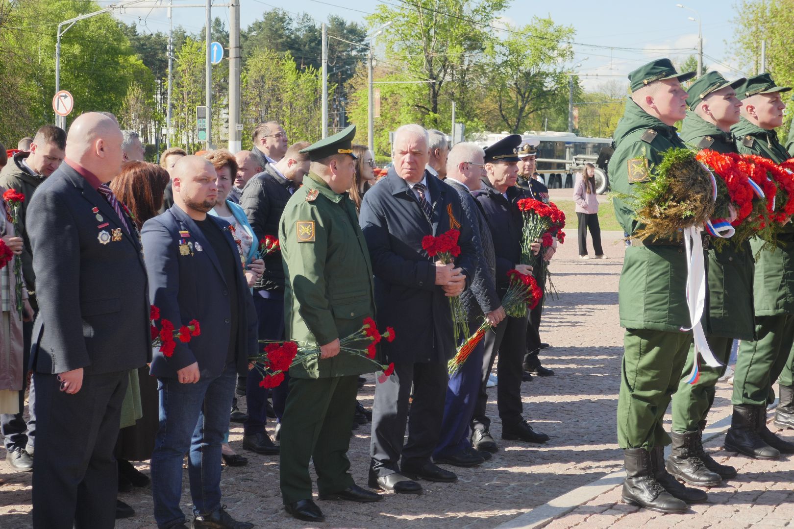 Подольск, возложение цветов, День Победы, подольские курсанты