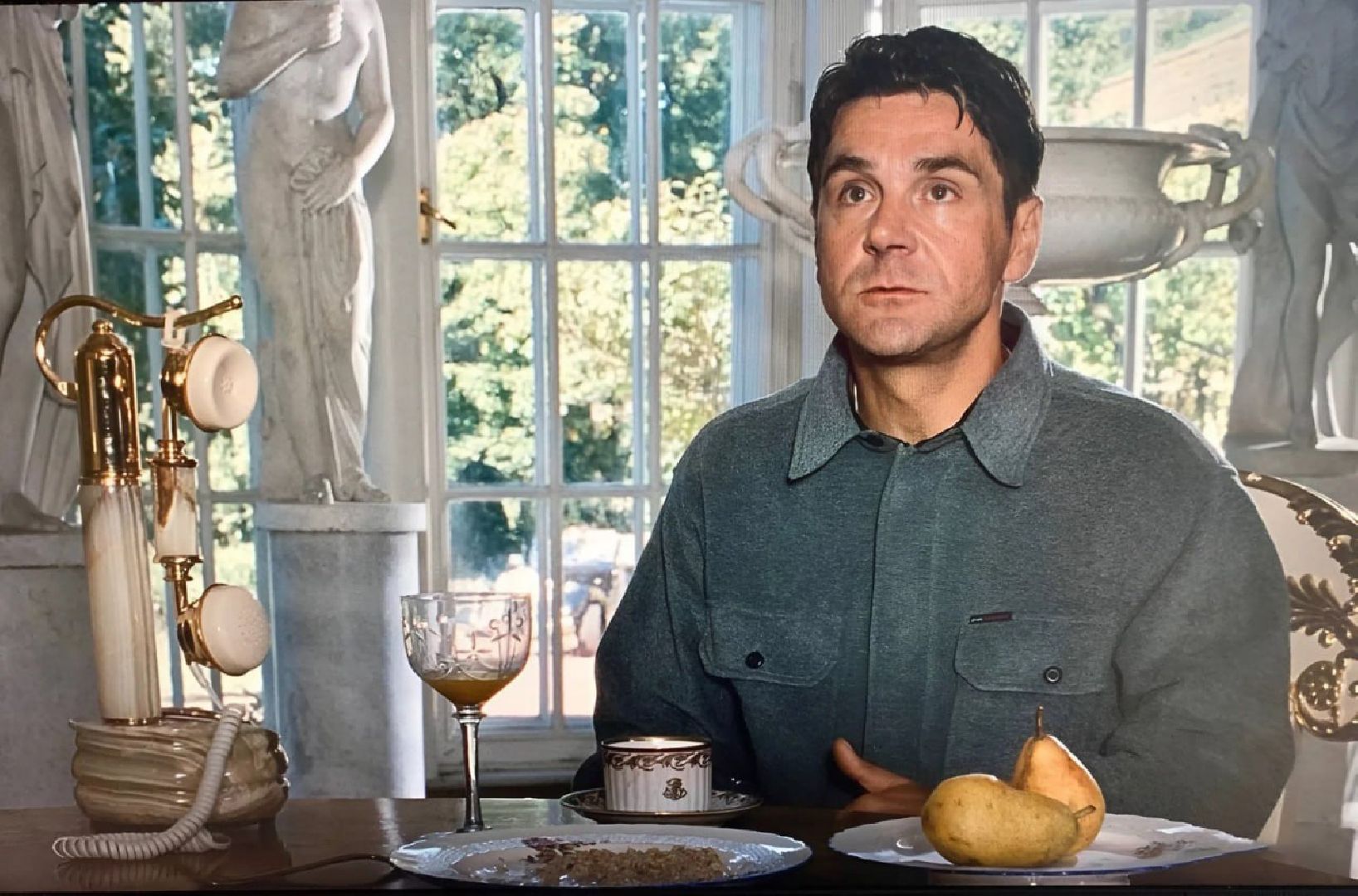 фильм брат-2, съемки кино, музей-заповедник горки ленинские, ленинский городской округ,