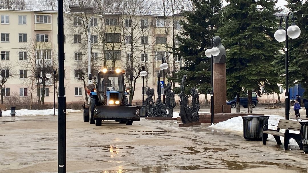 Клин, общество