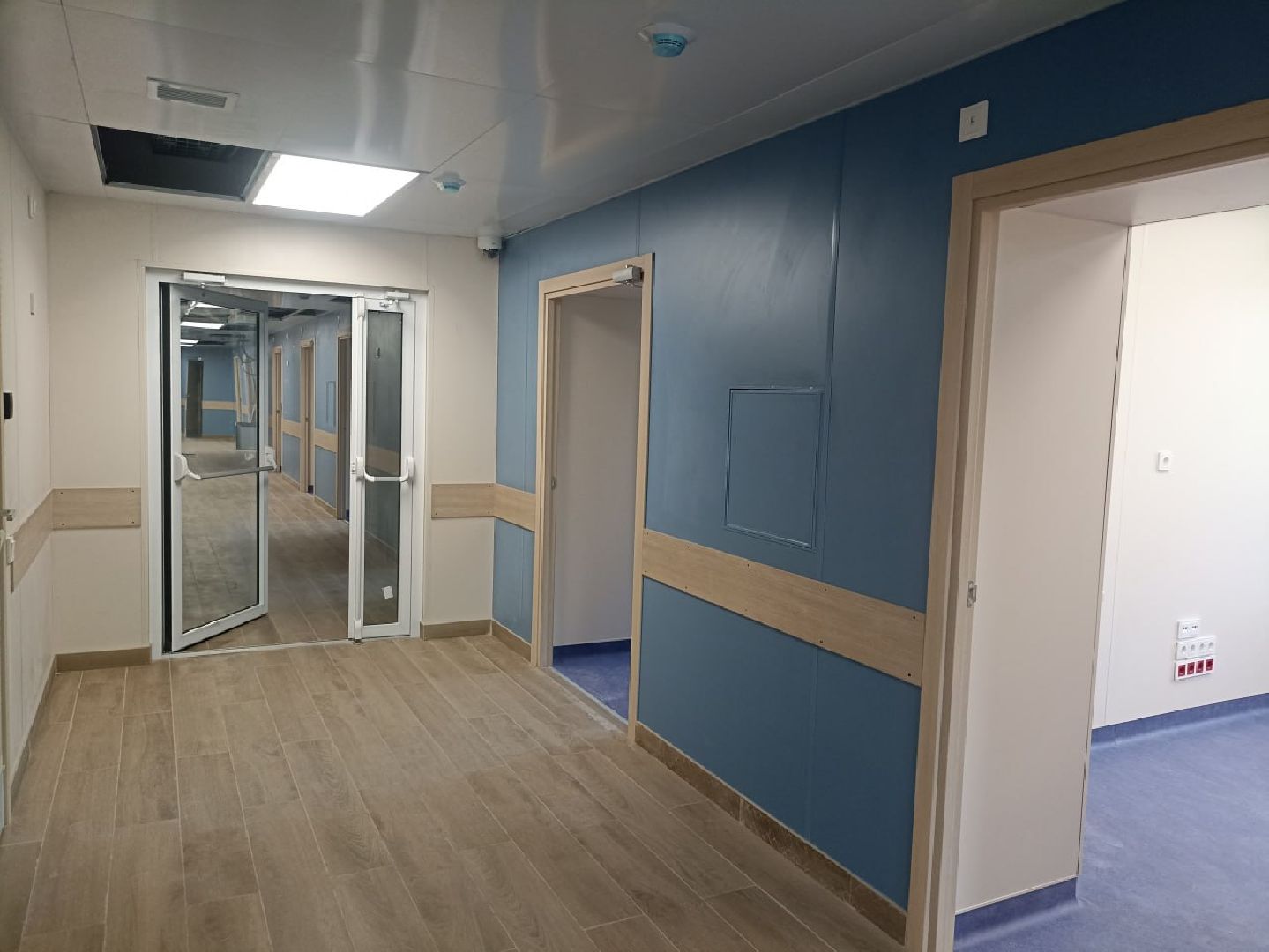 пушкино, ремонт поликлиники, покраска стен, современное оборудование, регистратура, комфортная среда,кабинеты,новые лифты,