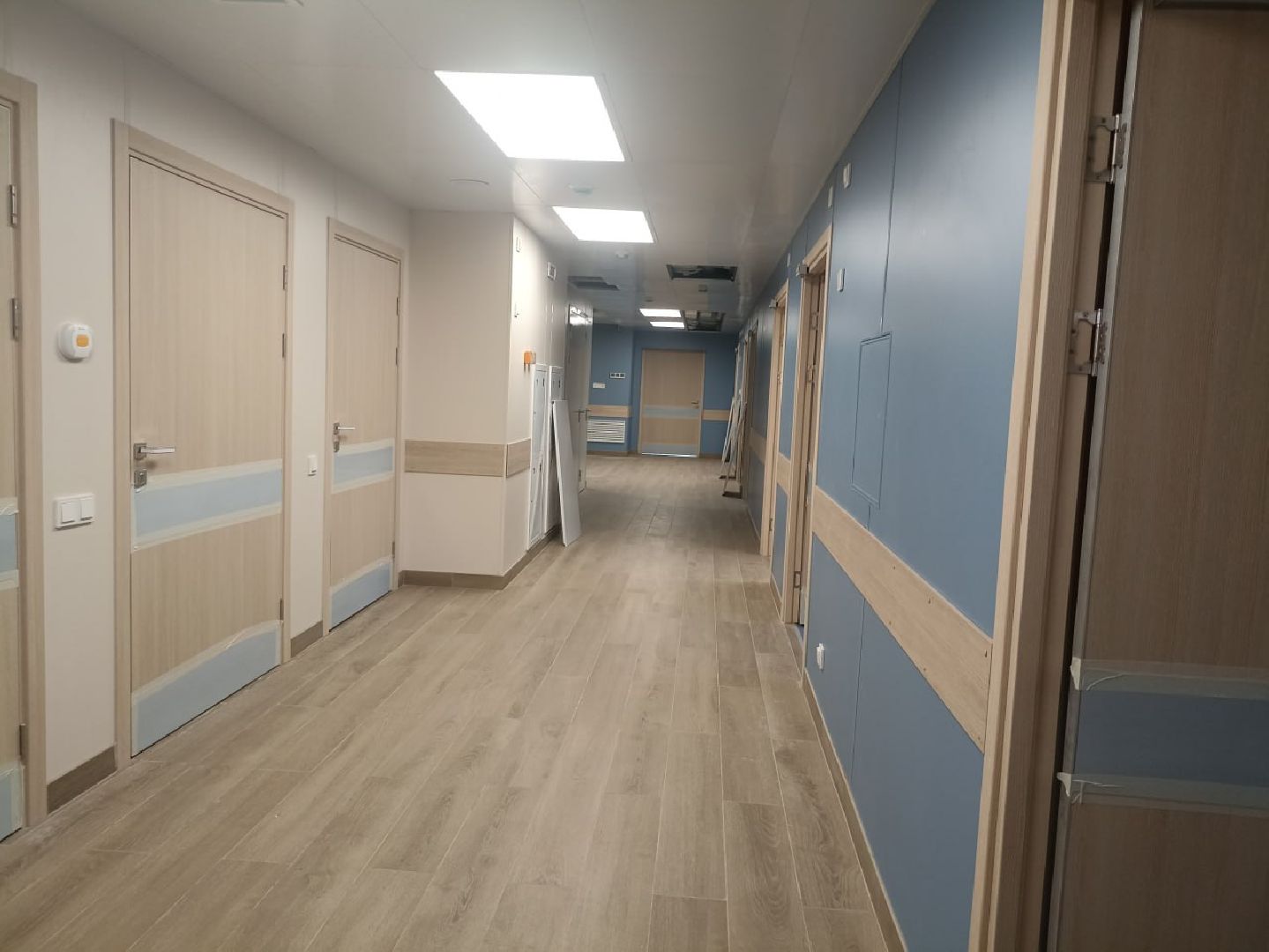 пушкино, ремонт поликлиники, покраска стен, современное оборудование, регистратура, комфортная среда,кабинеты,новые лифты,