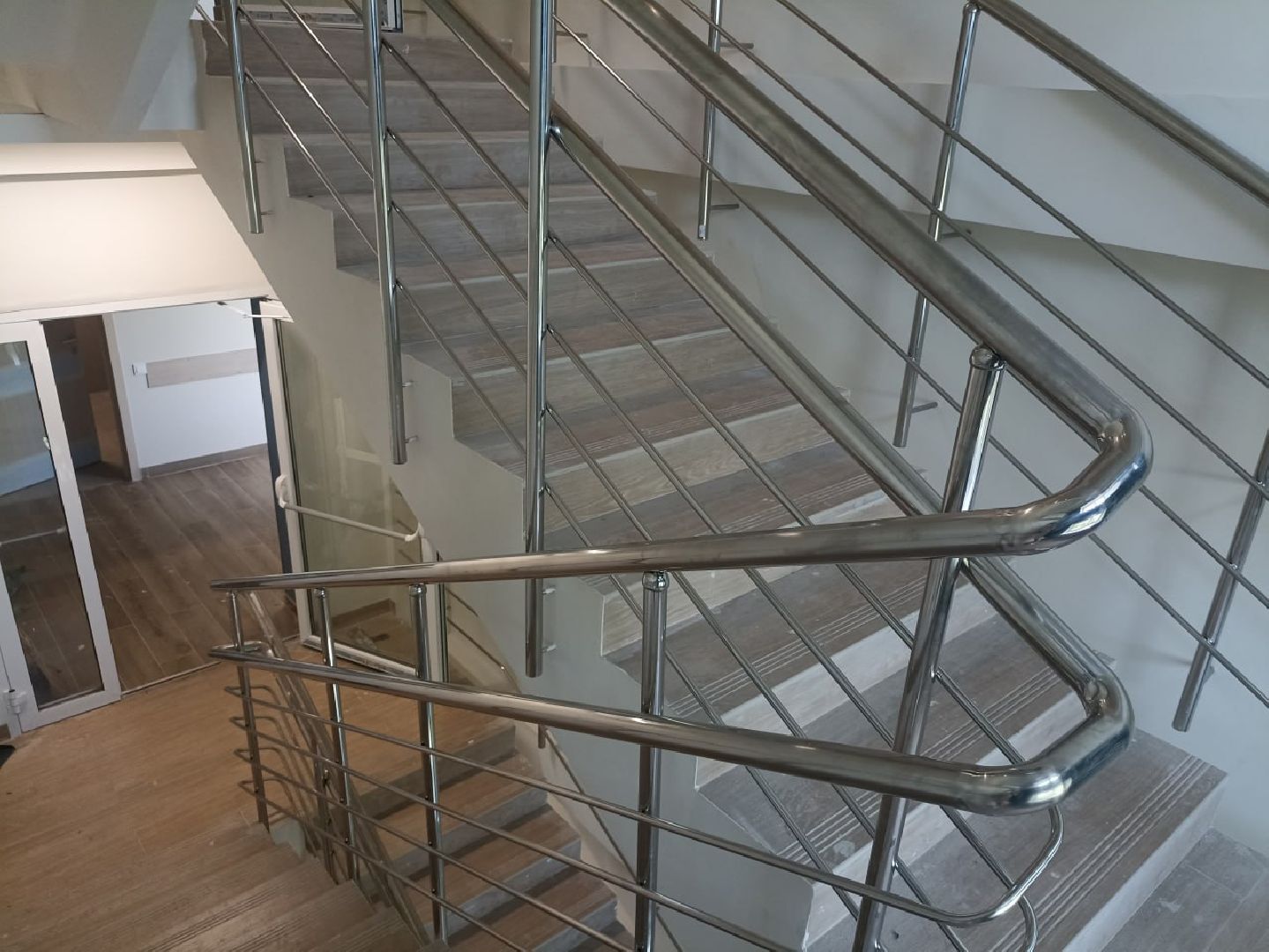 пушкино, ремонт поликлиники, покраска стен, современное оборудование, регистратура, комфортная среда,кабинеты,новые лифты,