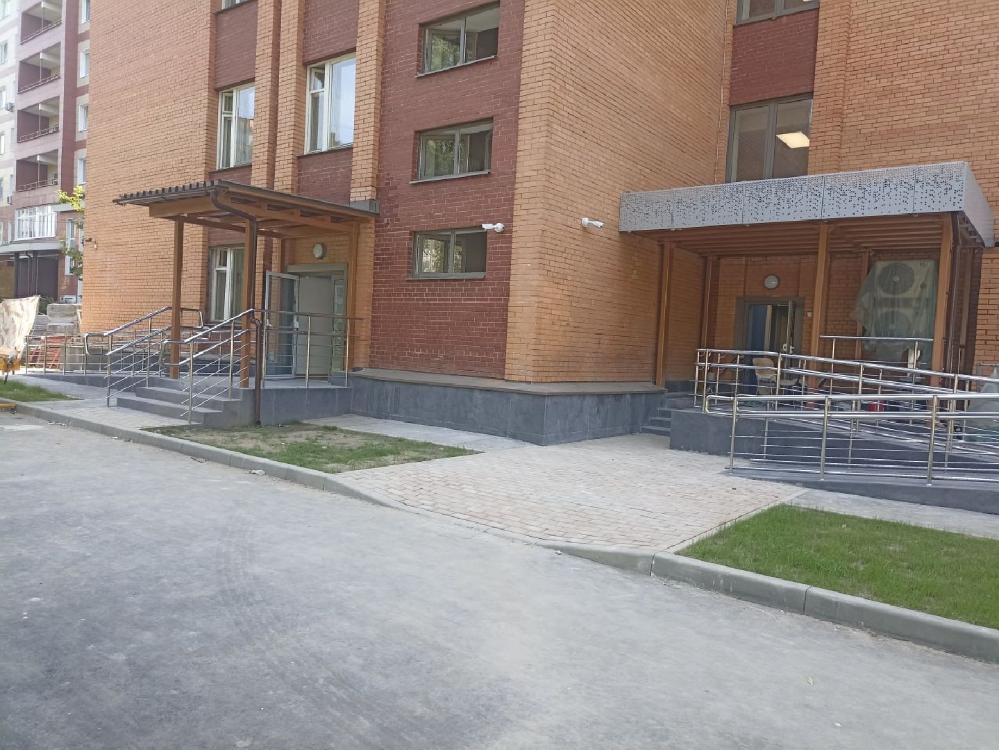 пушкино, ремонт поликлиники, покраска стен, современное оборудование, регистратура, комфортная среда,кабинеты,новые лифты,