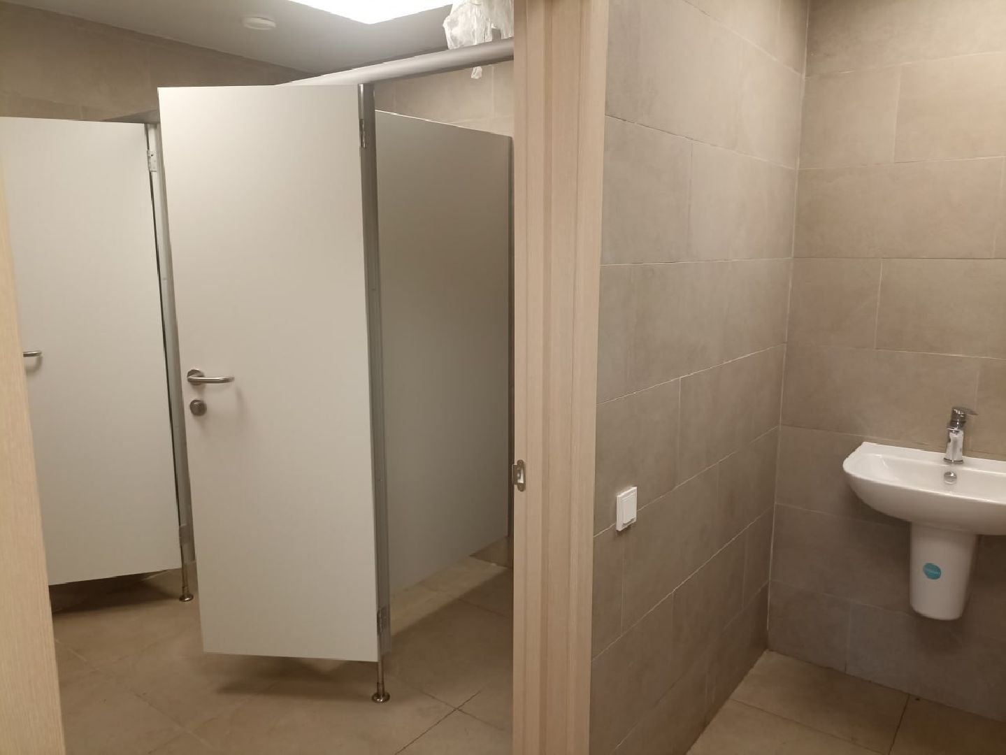 пушкино, ремонт поликлиники, покраска стен, современное оборудование, регистратура, комфортная среда,кабинеты,новые лифты,