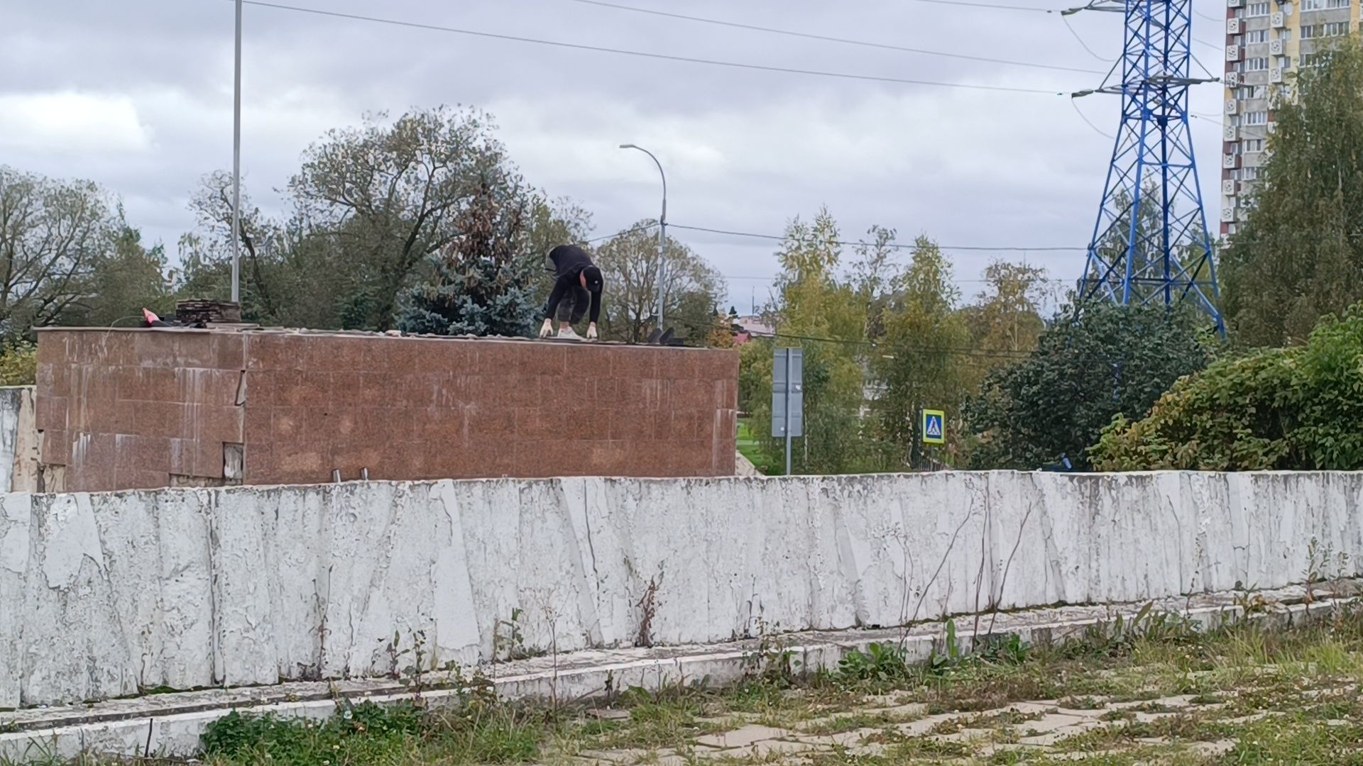 памятник , лобня, реконструкция ,