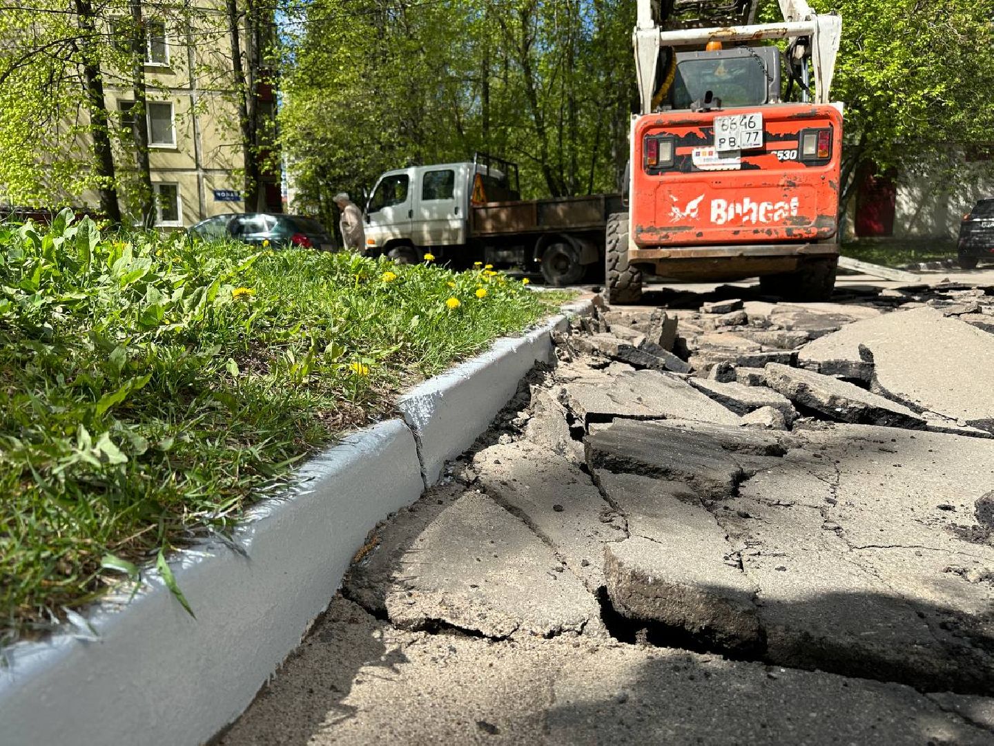 Реутов, ремонт дорог, ямочный ремонт, латание ям