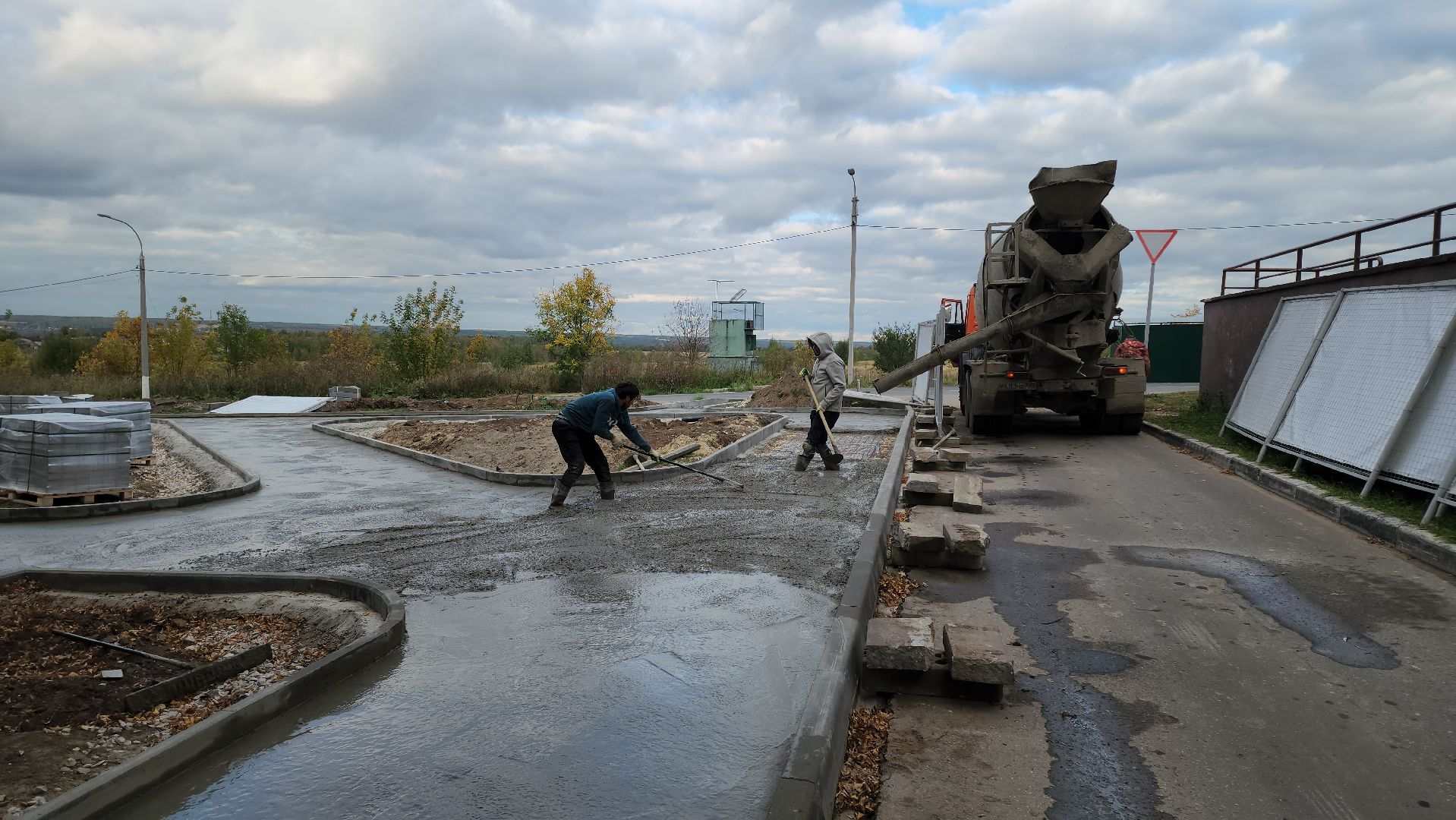 кашира, благоустройство, комфортная городская среда, национальный проект, сквер, тротуарная плитка,