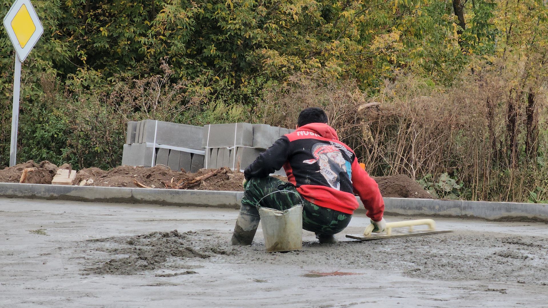 кашира, благоустройство, комфортная городская среда, национальный проект, сквер, тротуарная плитка,