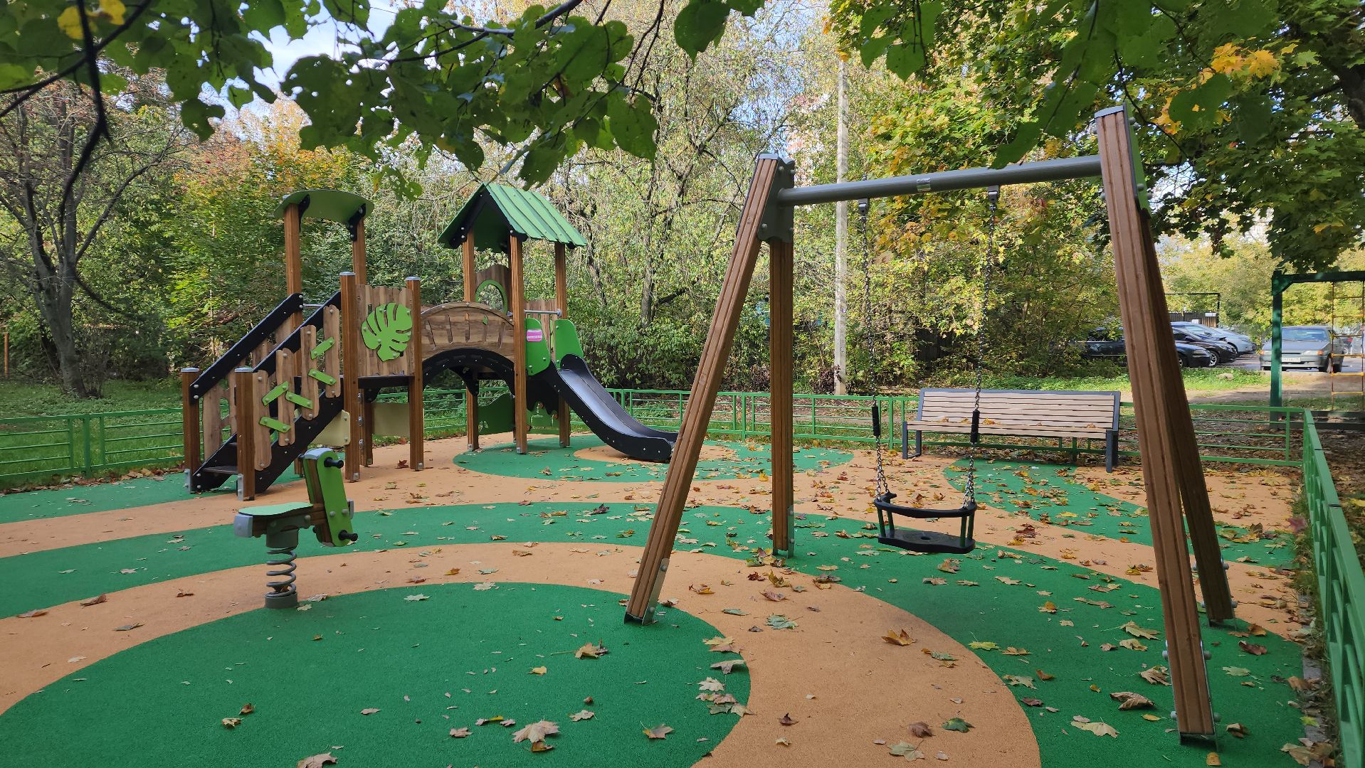 пушкино, благоустройство, детские площадки, граффити, вандализм, новая детская площадка, игровой комплекс, формирование комфортной городской среды,