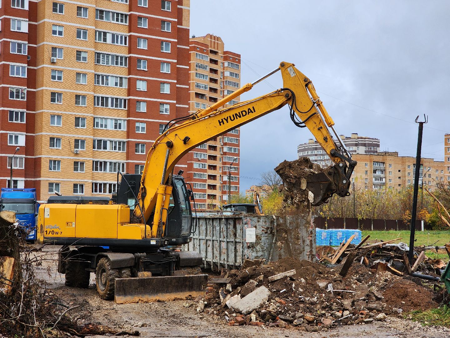 чехов, улица чехова 8а, гимназия 2, пристройка, строительство, реконструкция, губернатор подмосковья, госпрограмма московской области,