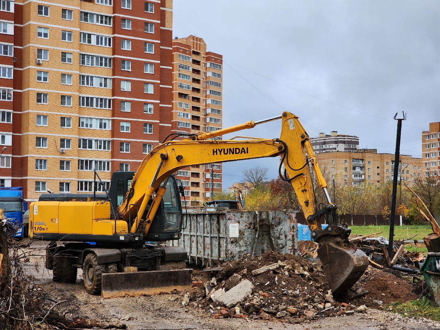 чехов, улица чехова 8а, гимназия 2, пристройка, строительство, реконструкция, губернатор подмосковья, госпрограмма московской области,