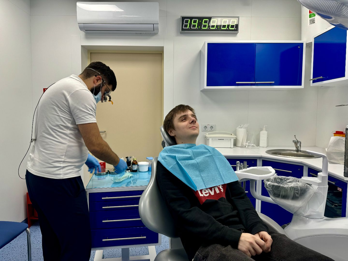 стоматологическая поликлиника , врачи-стоматологи, ленинский округ, новая клиника ,