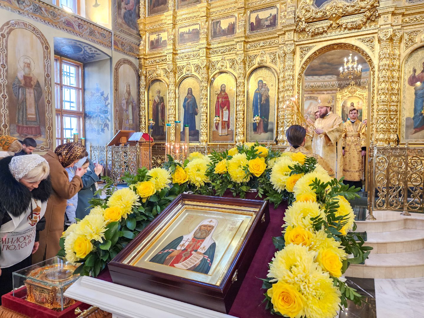Подольск, Ковчег с мощами, Святитель Тихон, Архиепископ Аксий, Богослужение, Святыня,