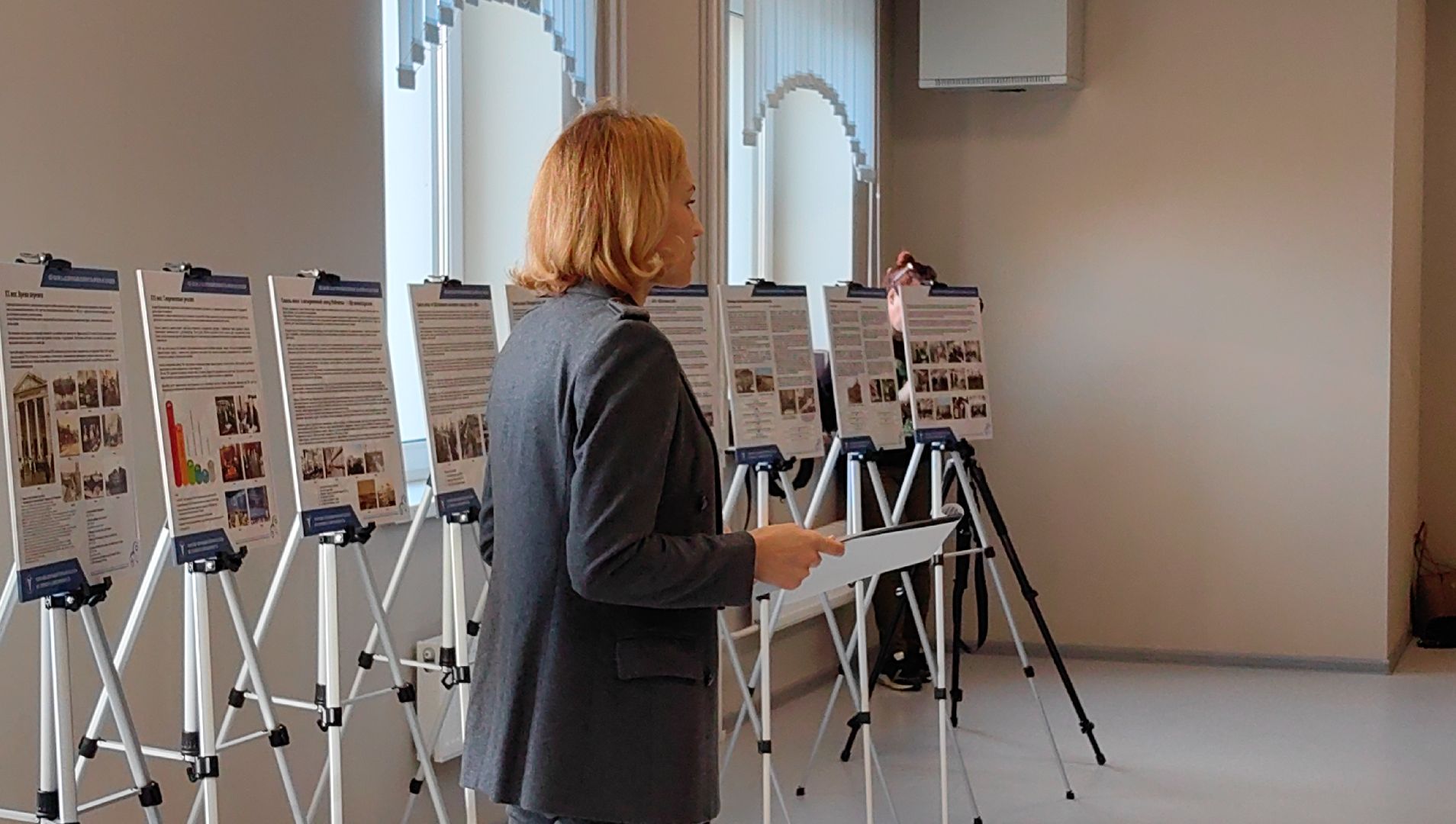 выставка, промышленность, предприятия, хлеб, лицей, зарождение,  развитие бизнеса,