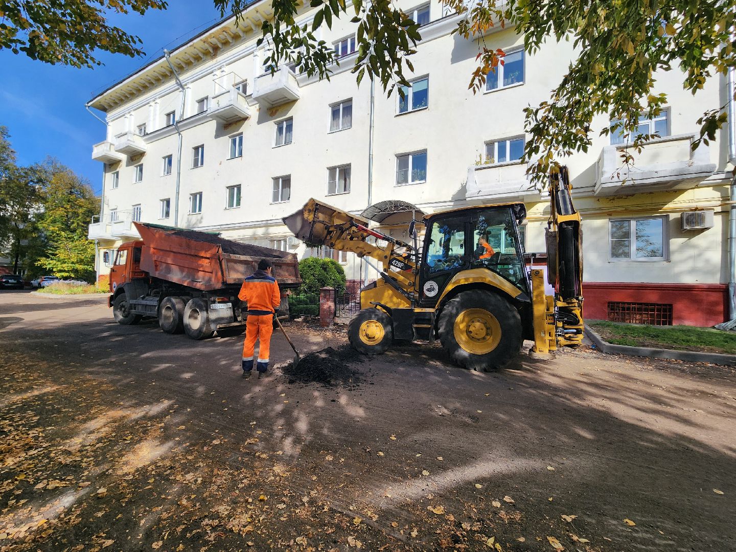 фрязино, благоустройство дворов, укладка бордюров, асфальтирование дворов,
