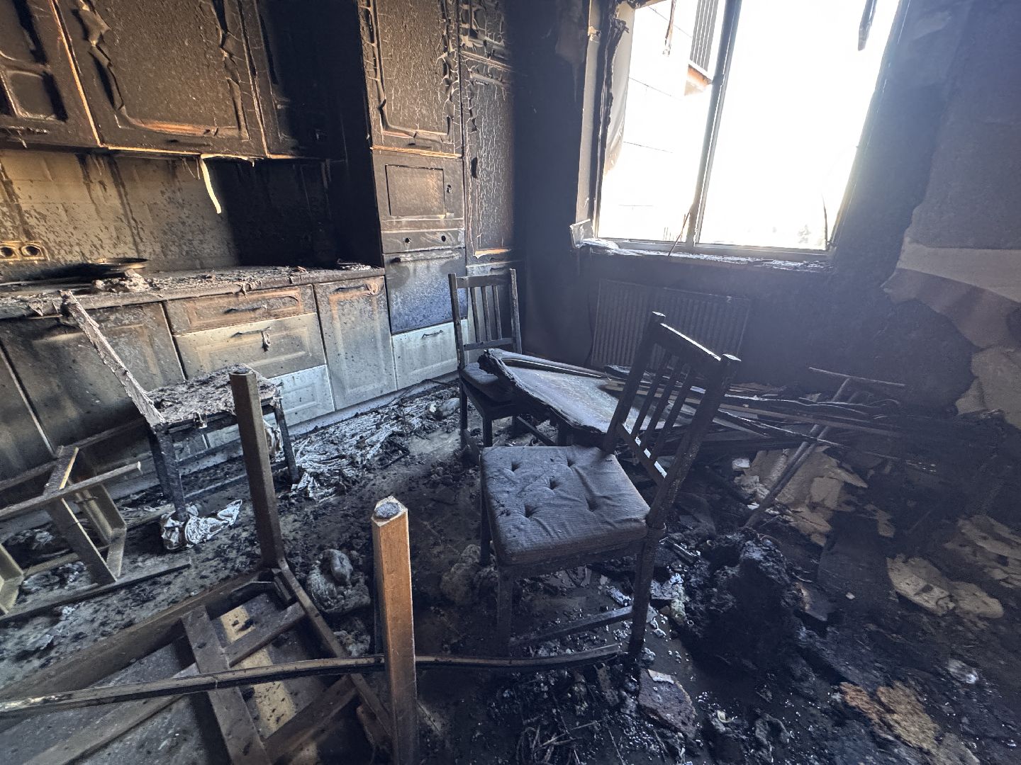 Пожар в Одинцово, Пострадавших нет, Все сгорело,