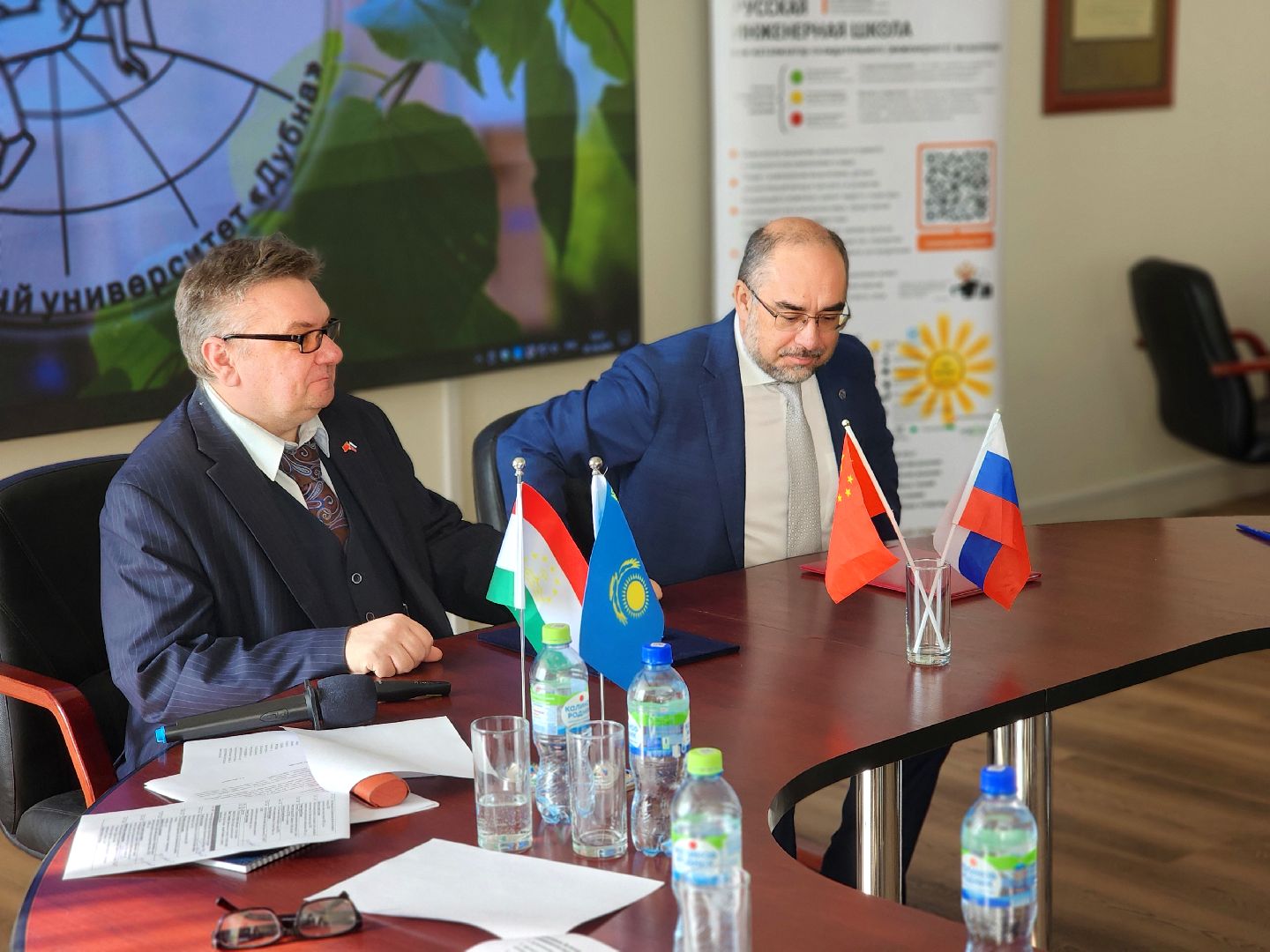 дубна, университет дубна, круглый стол, российско-китайская палата, международное сотрудничество,