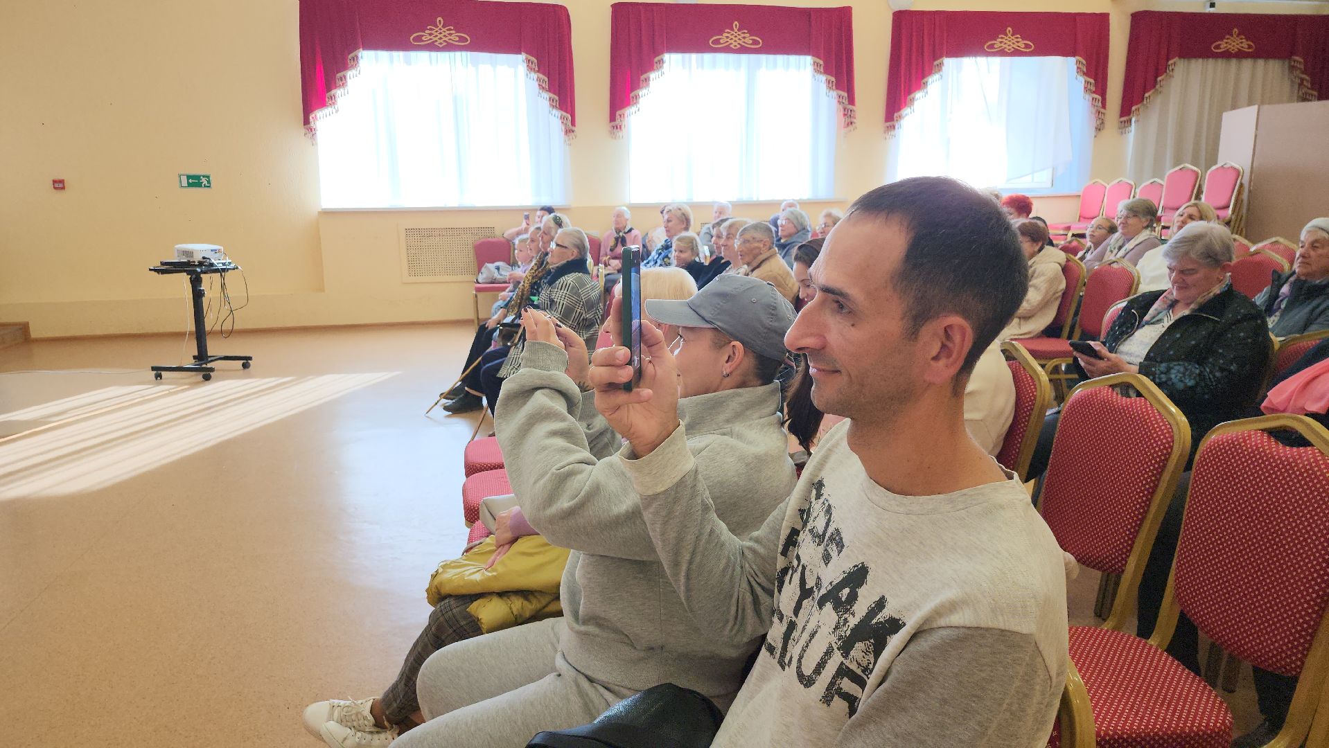 чехов, троицкое, день пожилого человека,