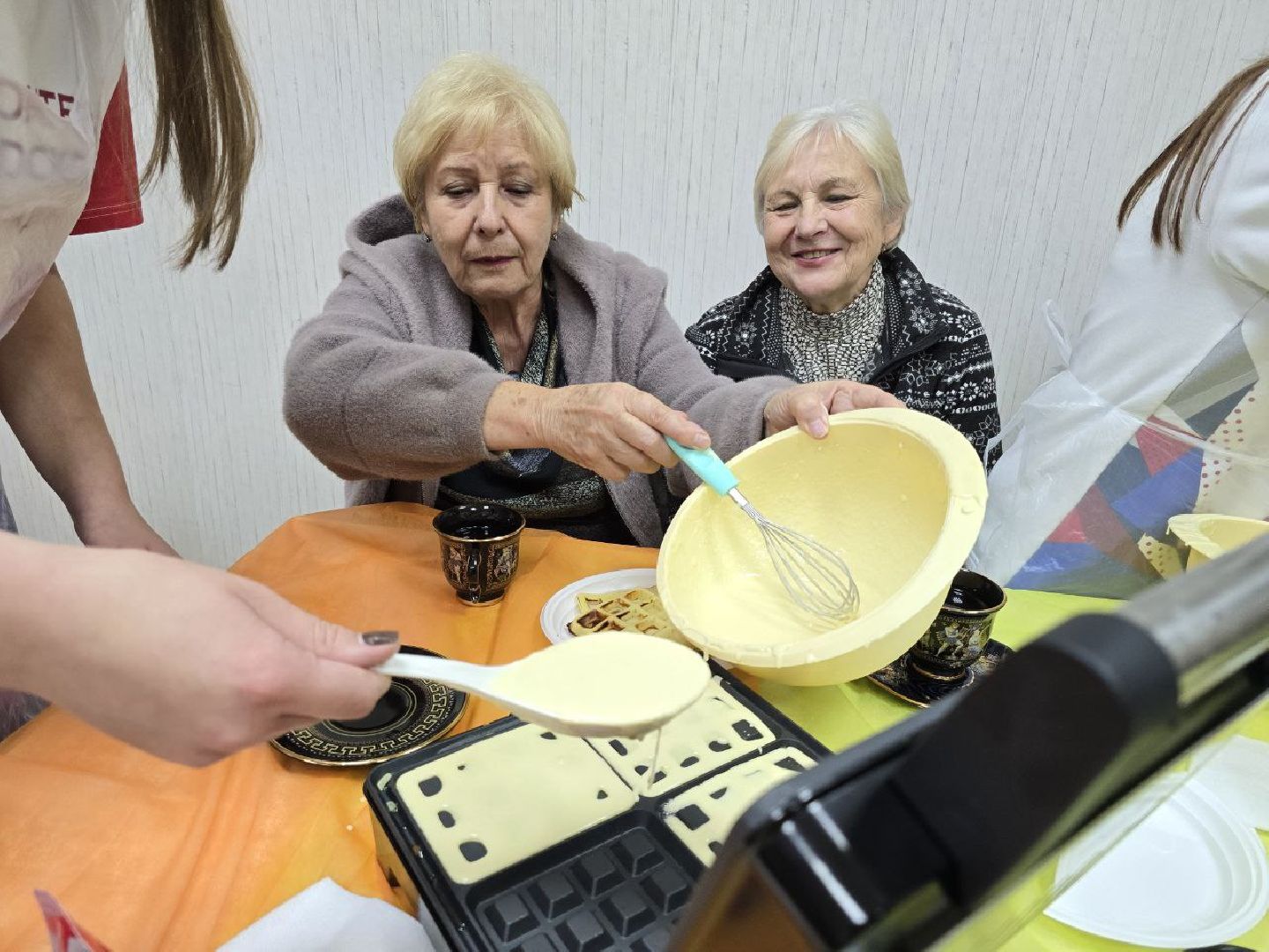 можайск, можайский муниципальный округ, подмосковье, общество, волонтеры подмосковье, день пожилого человека, старшее поколение,