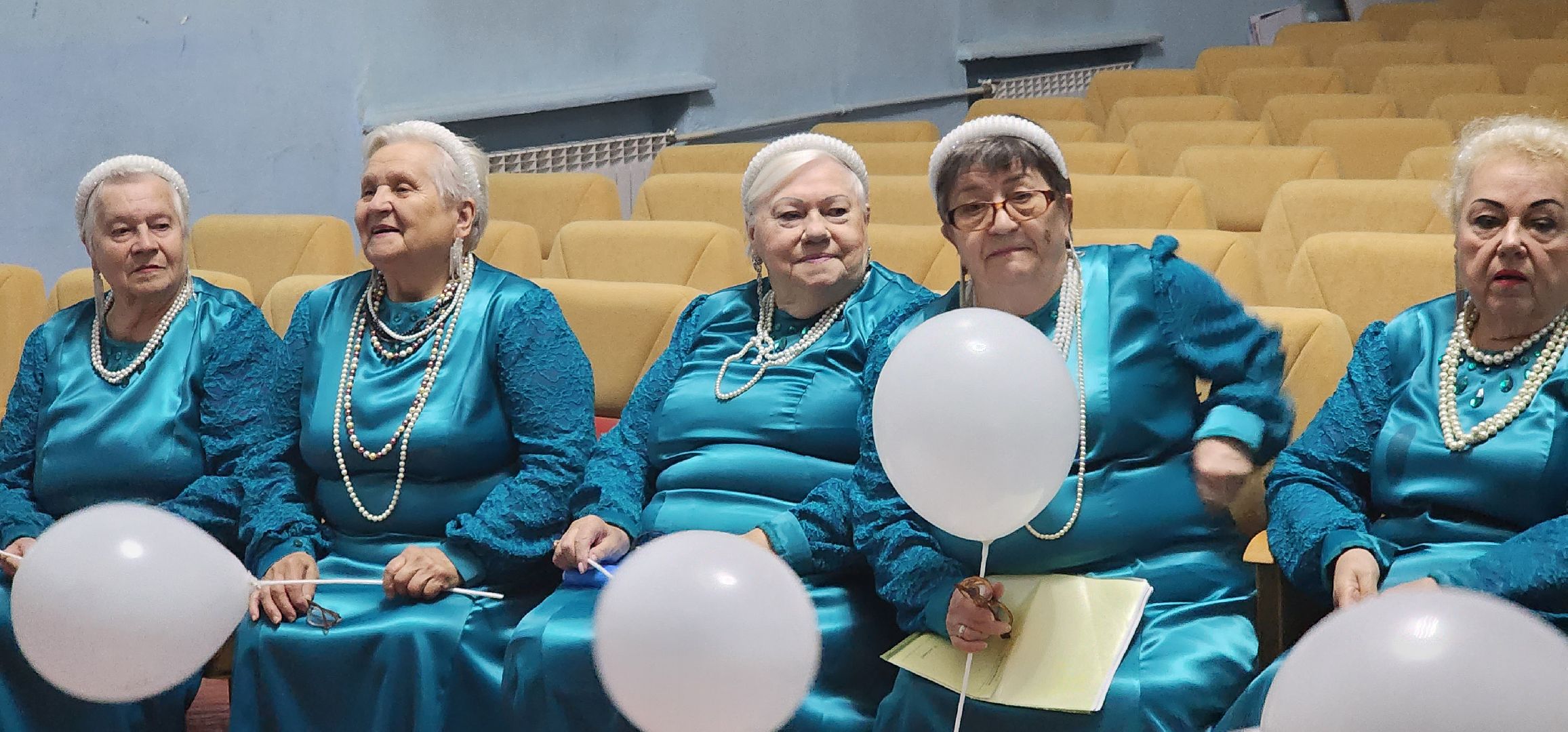 долгопрудный, дк нефтяник, ивушка, день пожилого человека, активное долголетие,