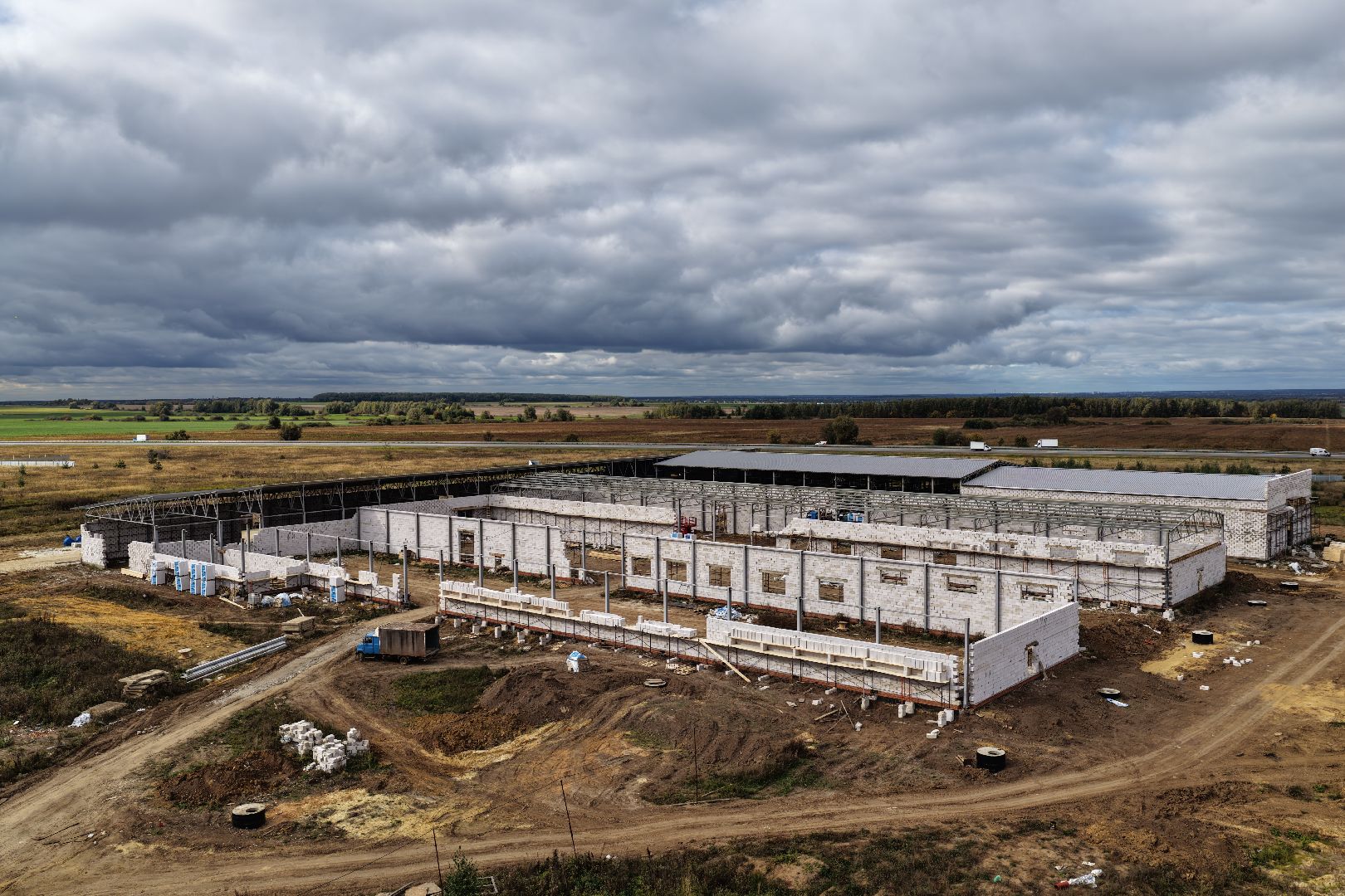 видео с коптера, фармакологическое предприятие,